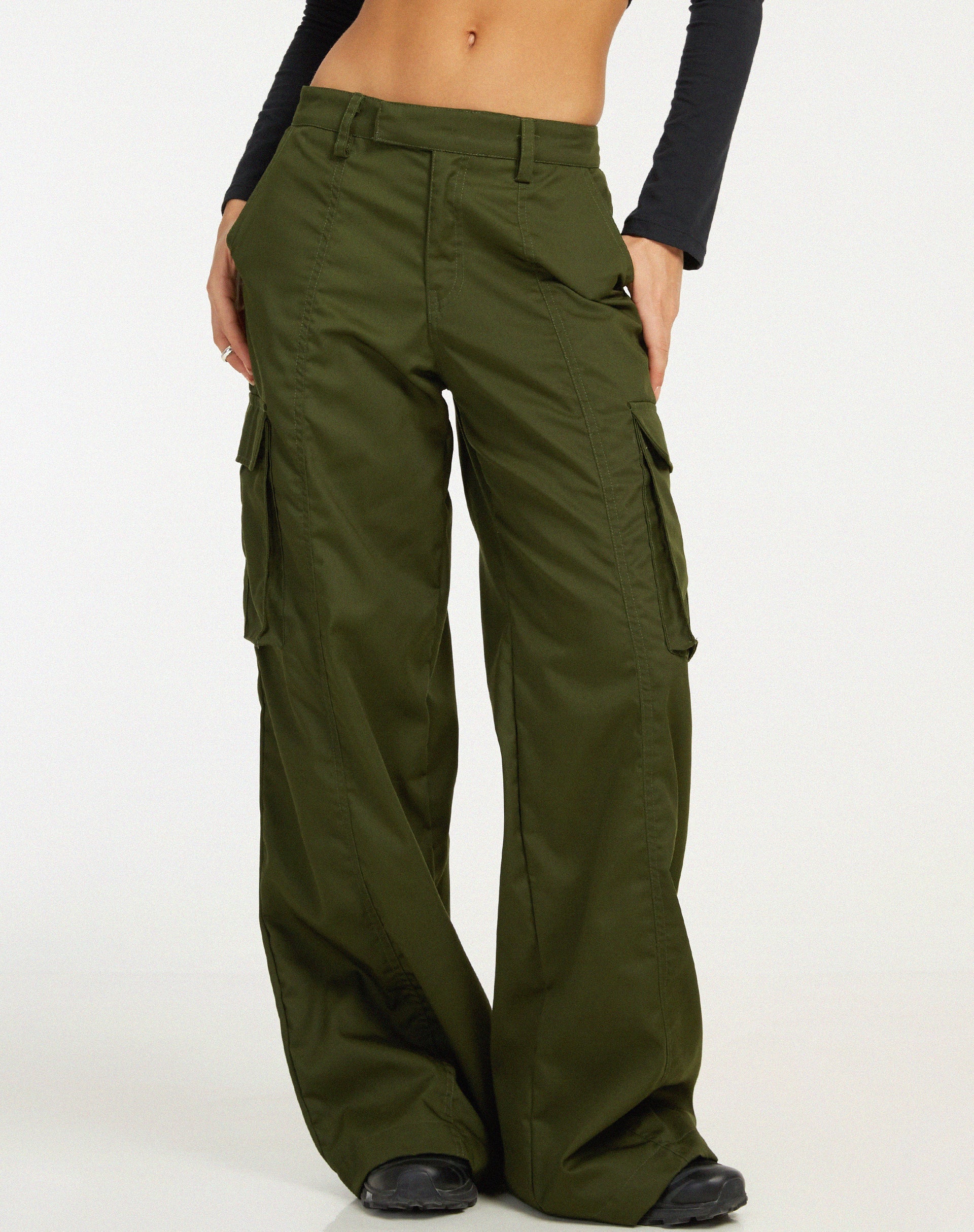 imagen de Calix Cargo Trouser en Verde Bosque