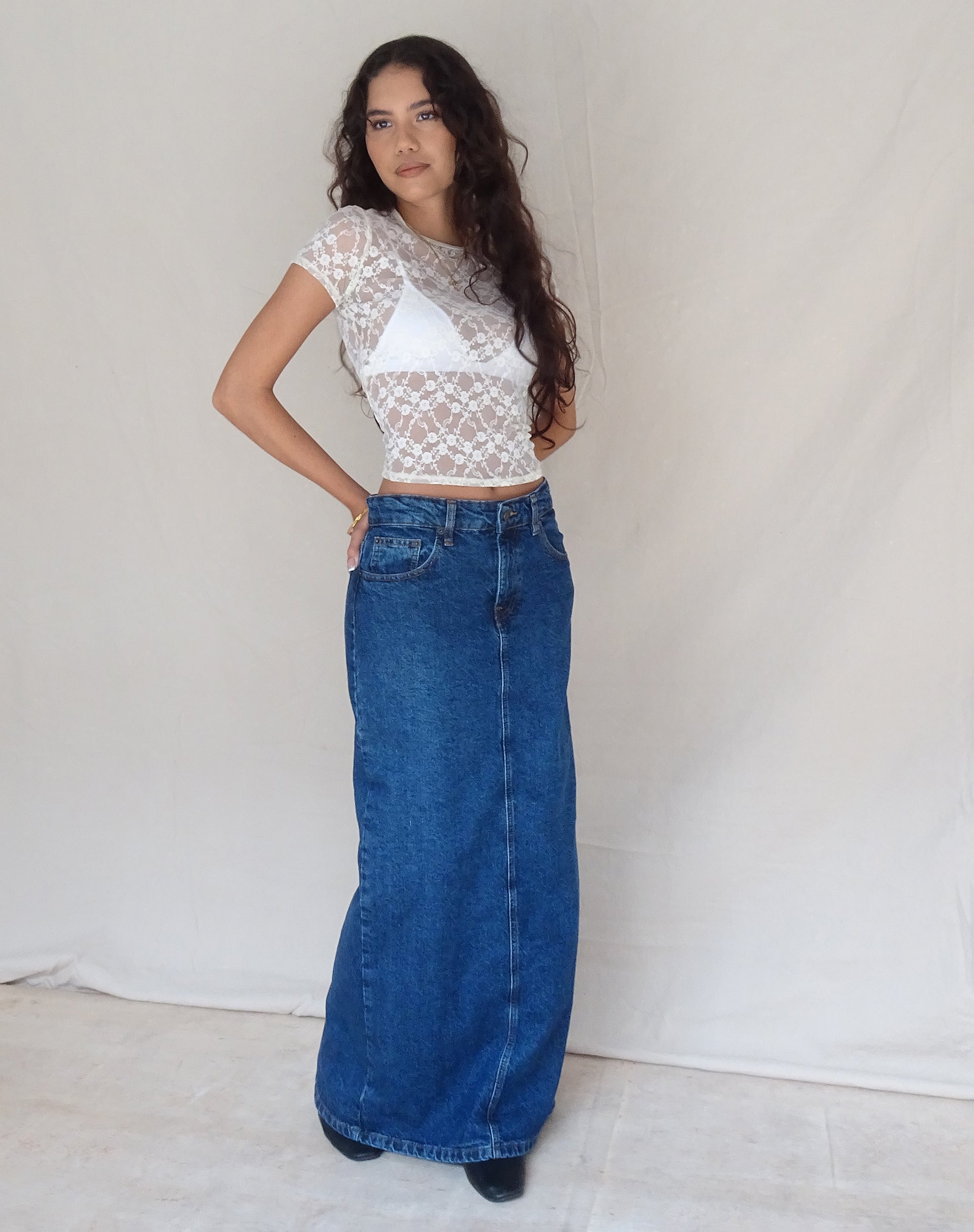 imagen de Low Rise Denim Maxi Skirt in Mid Blue Used