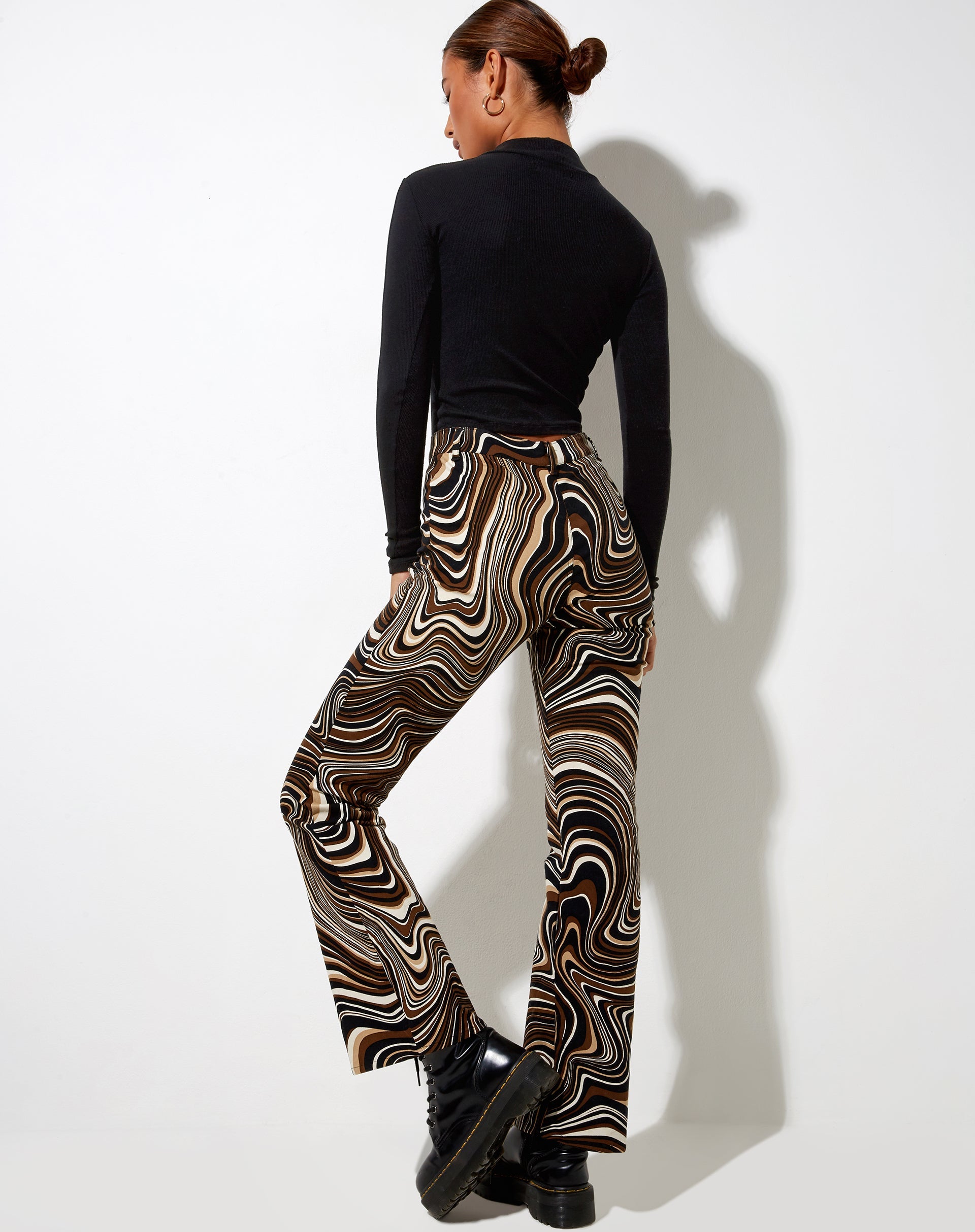 Imagen de Zoven Flare Trouser in 70s Ripple