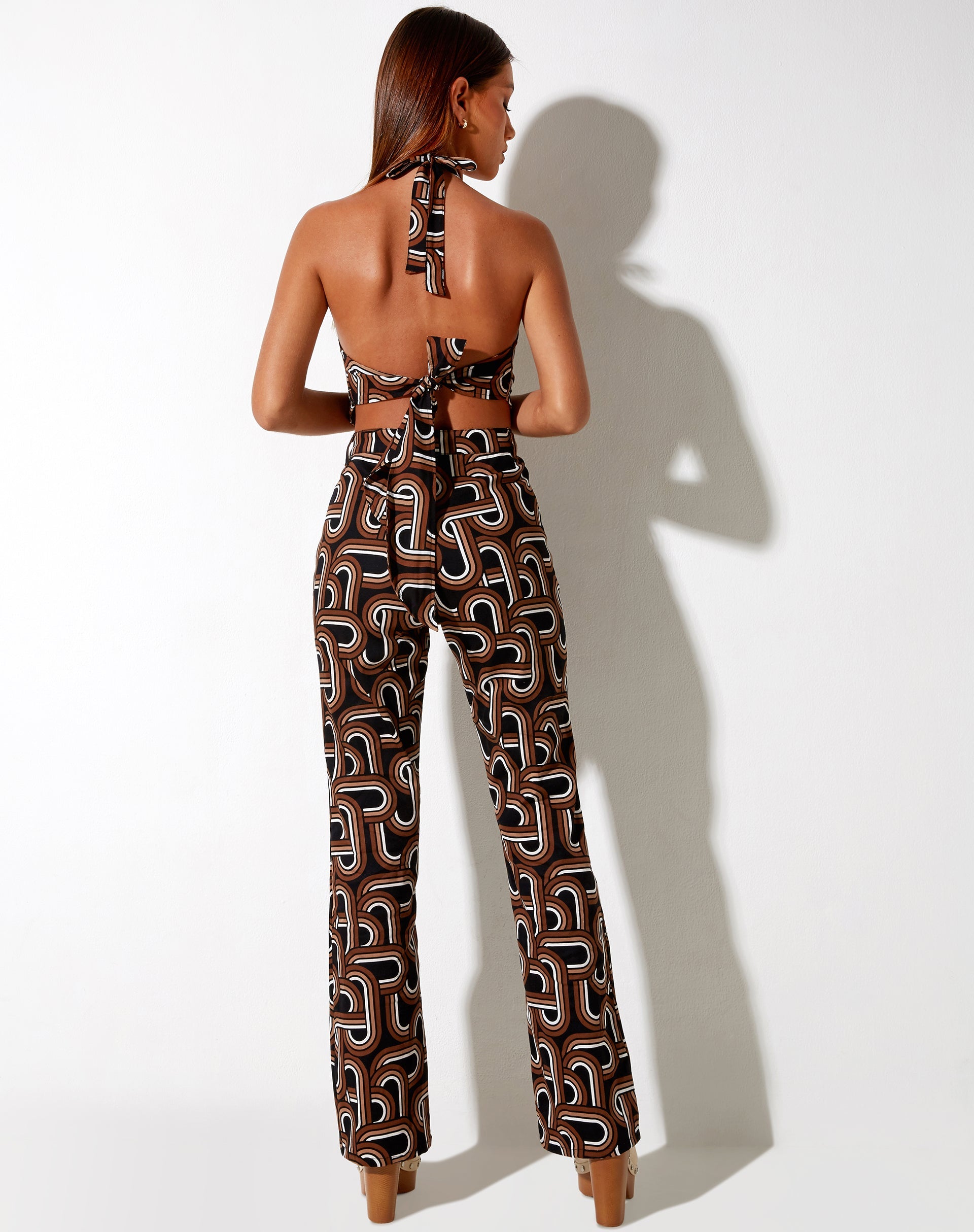 Imagen de Zoven Pantalones en Tonal Interlink Negro