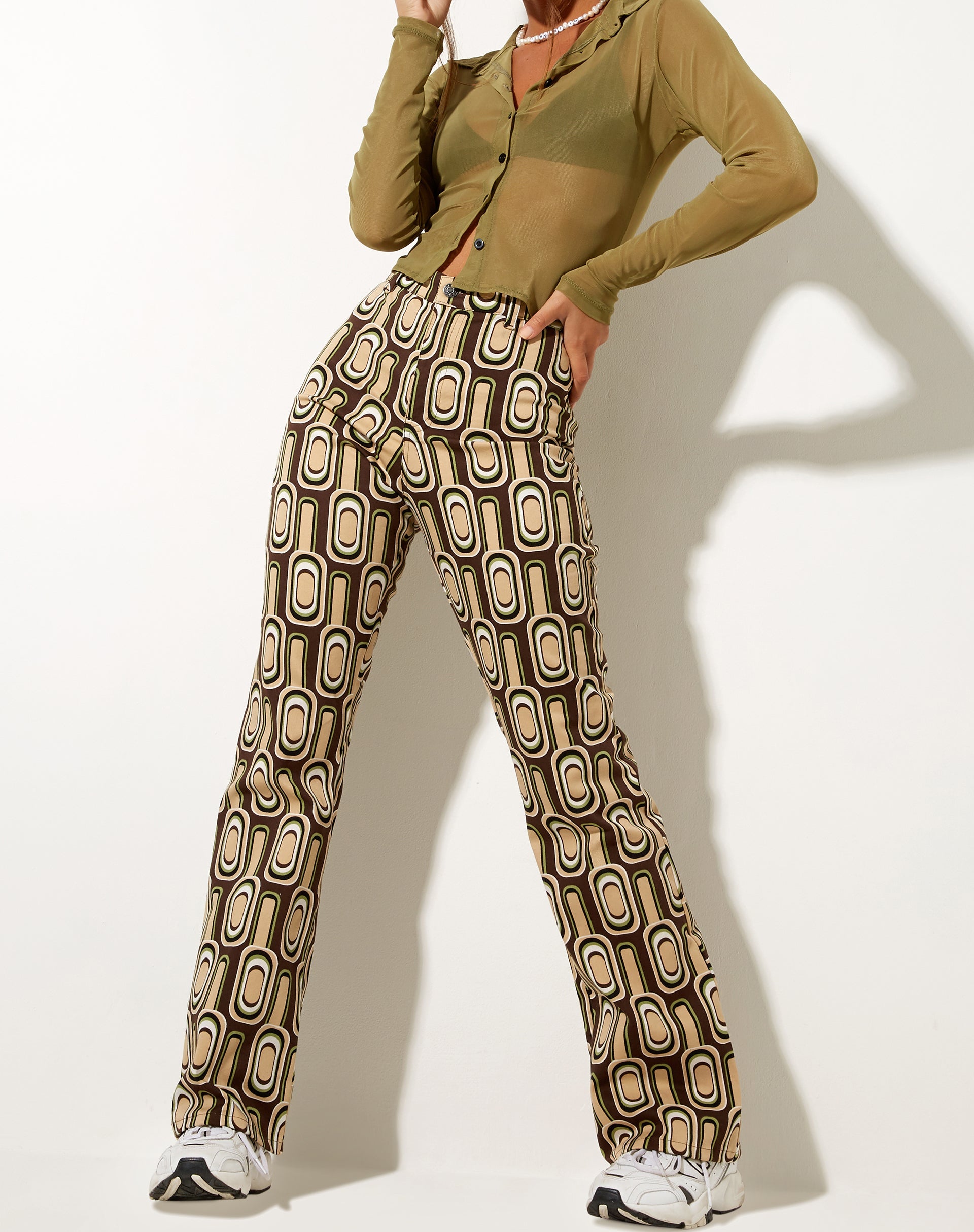 Imagen de Zoven Flare Trouser in Retro Spot Brown