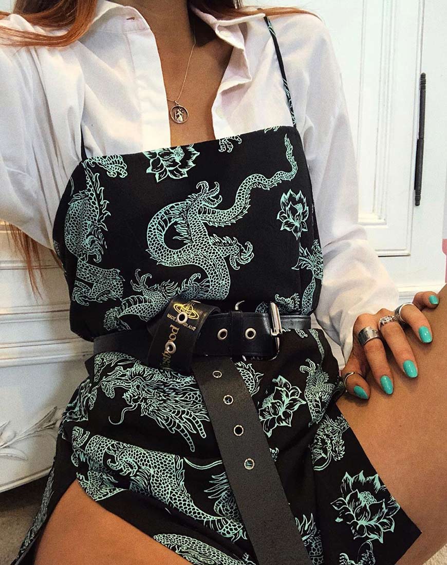 Imagen del Vestido Tista en Flor de Dragón Negro y Menta