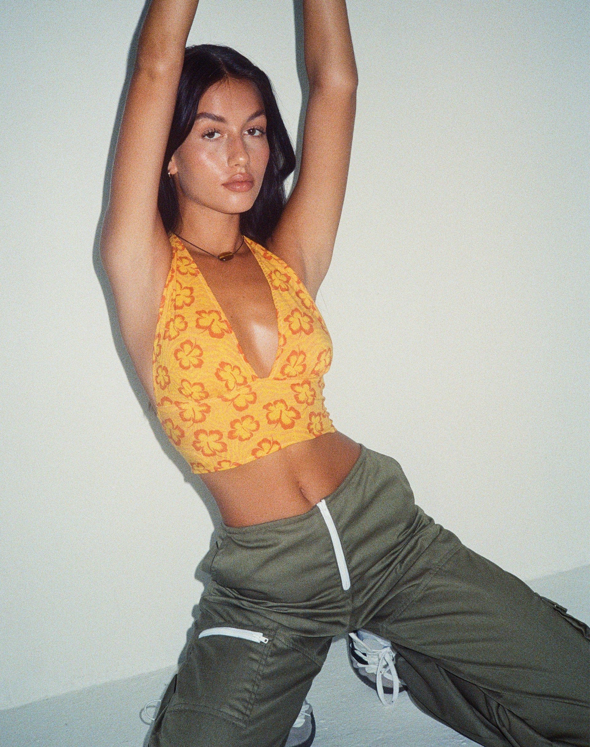 imagen de MOTEL X BARBARA Nanda Crop Top en Hibiscus Zebra Naranja