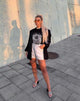 Imagen de Sunny Kiss Tee in Black Todos mis huesos