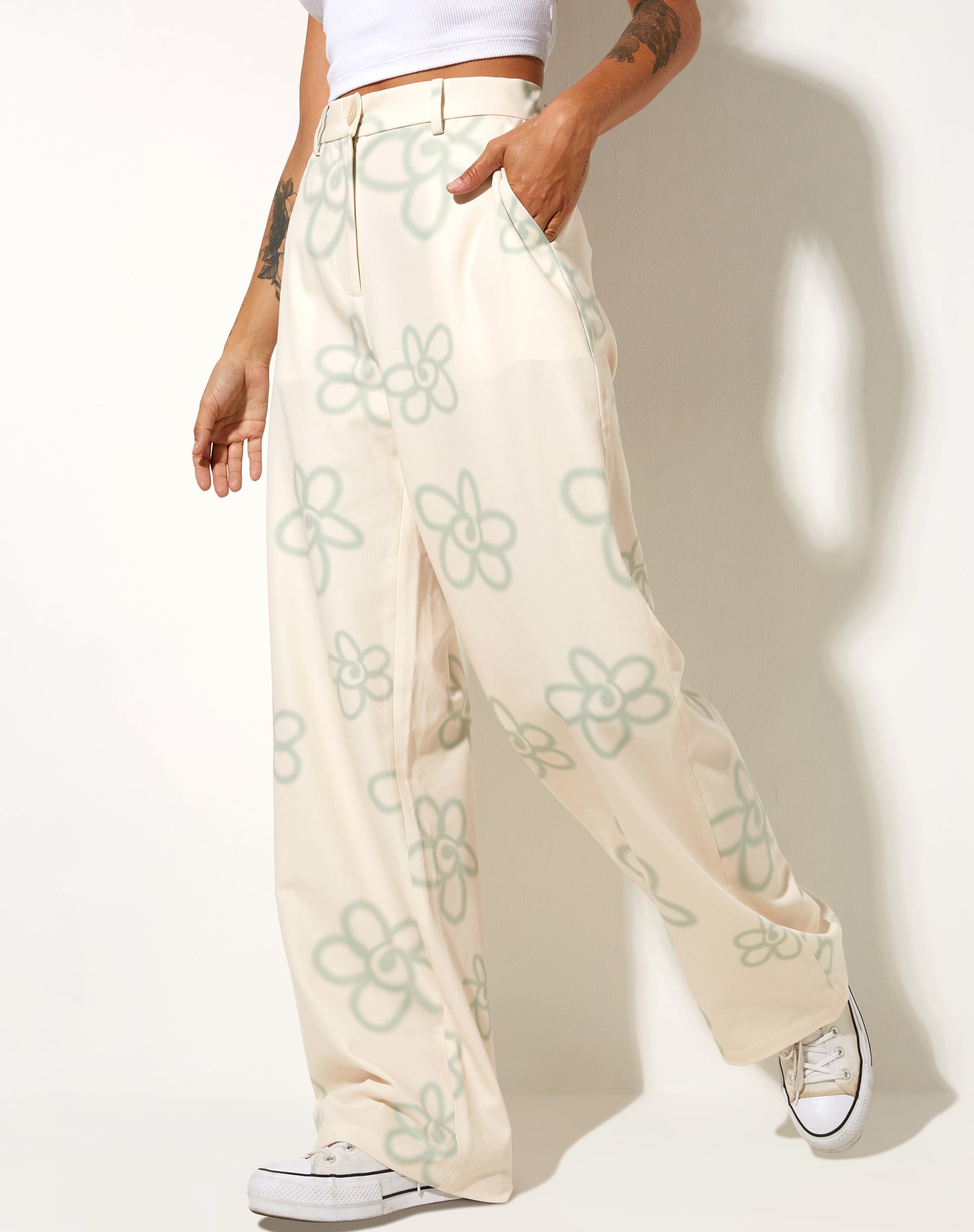 Imagen de Abba Pantalones de sastrería Graffiti Flor Crema