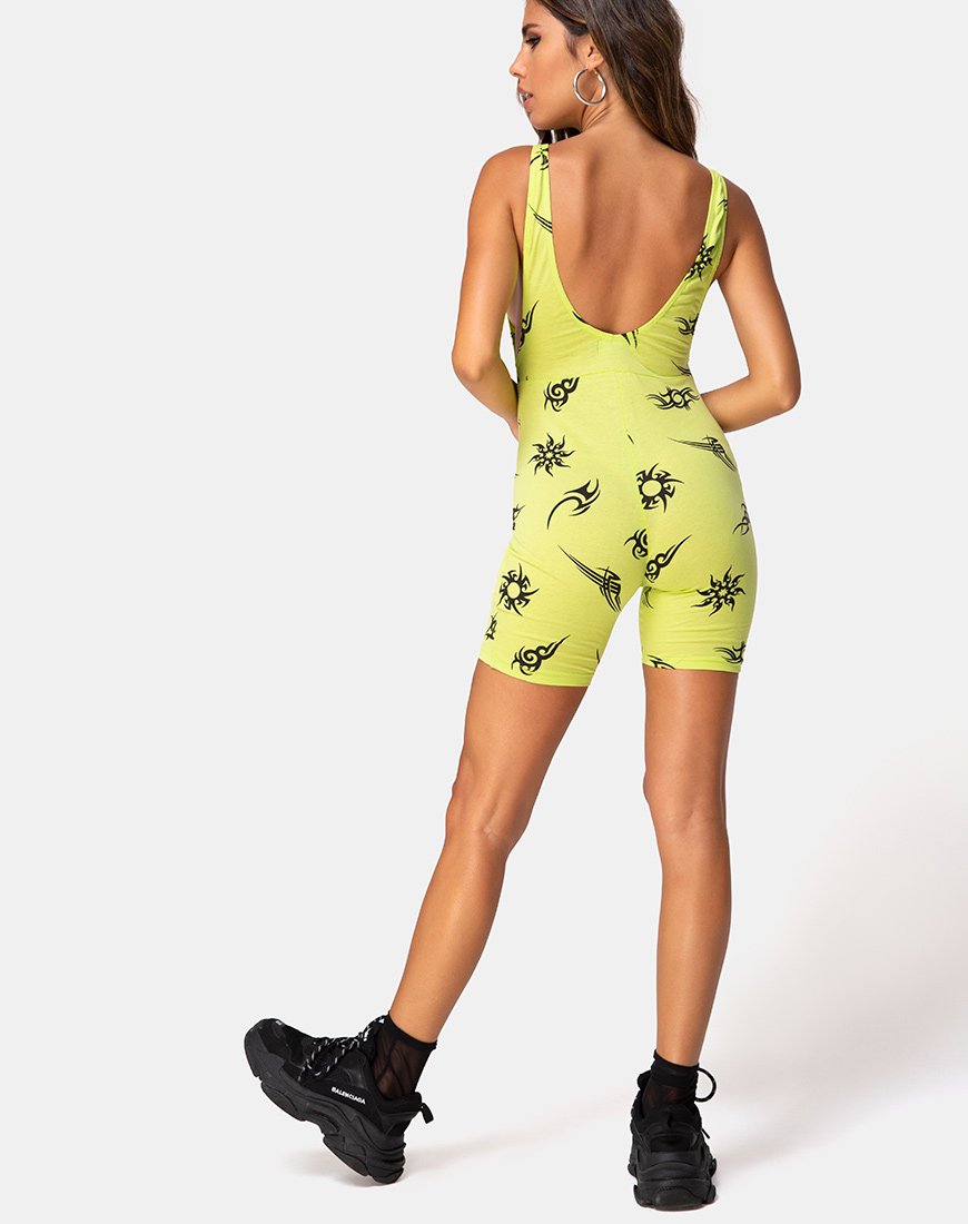 Imagen de Acro unitard en verde con estampado tribal