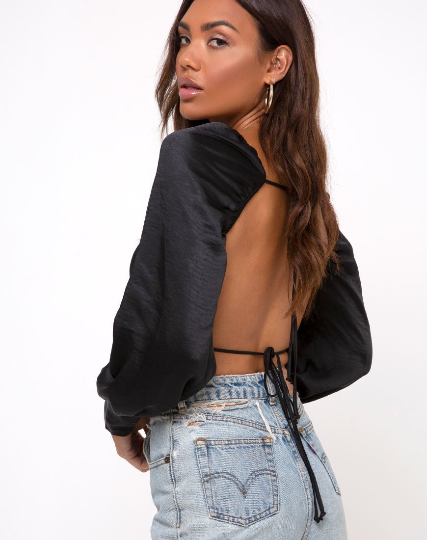 Adoria Crop Top de satén negro