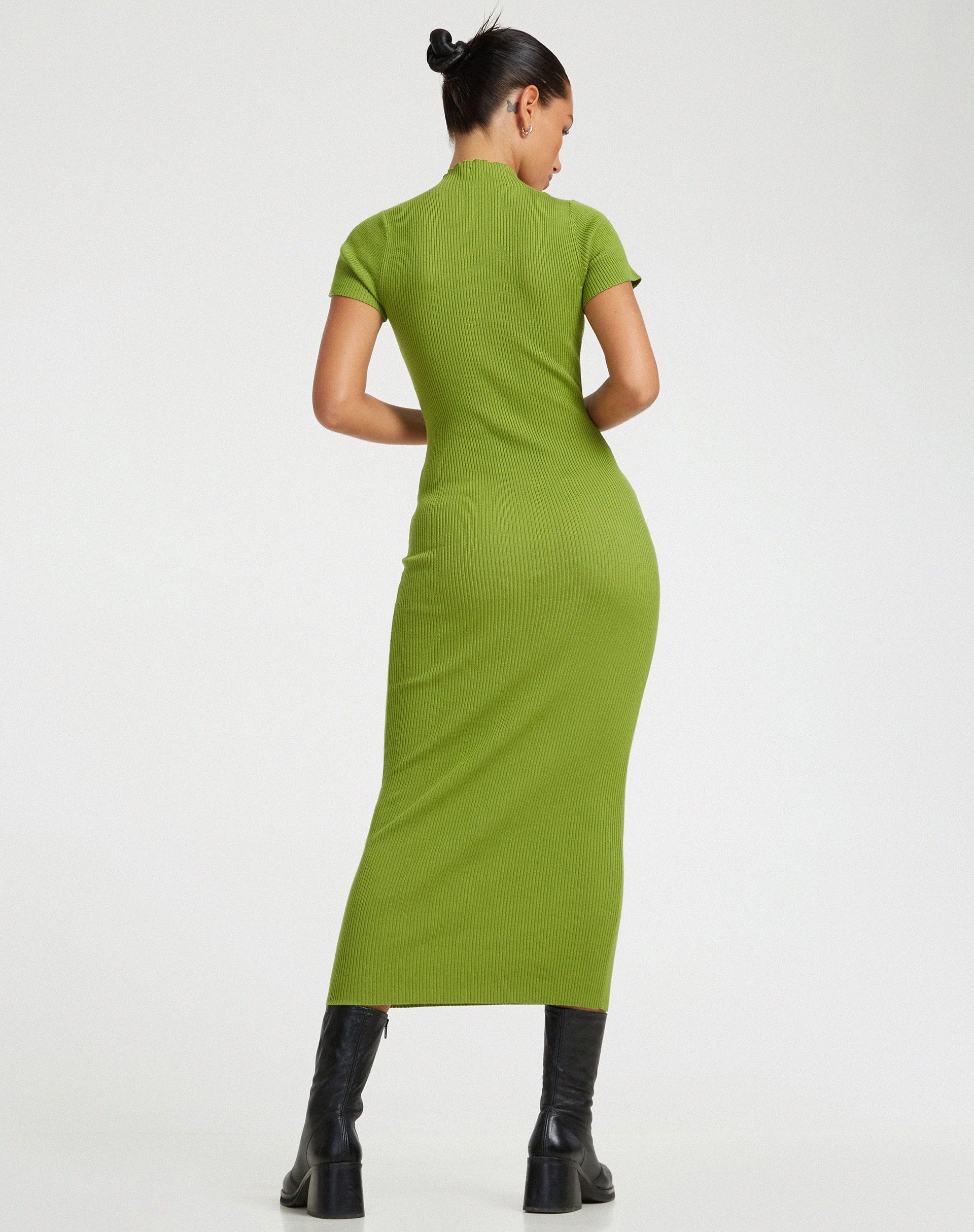 imagen de Afiqah Maxi Dress in Golden Lime