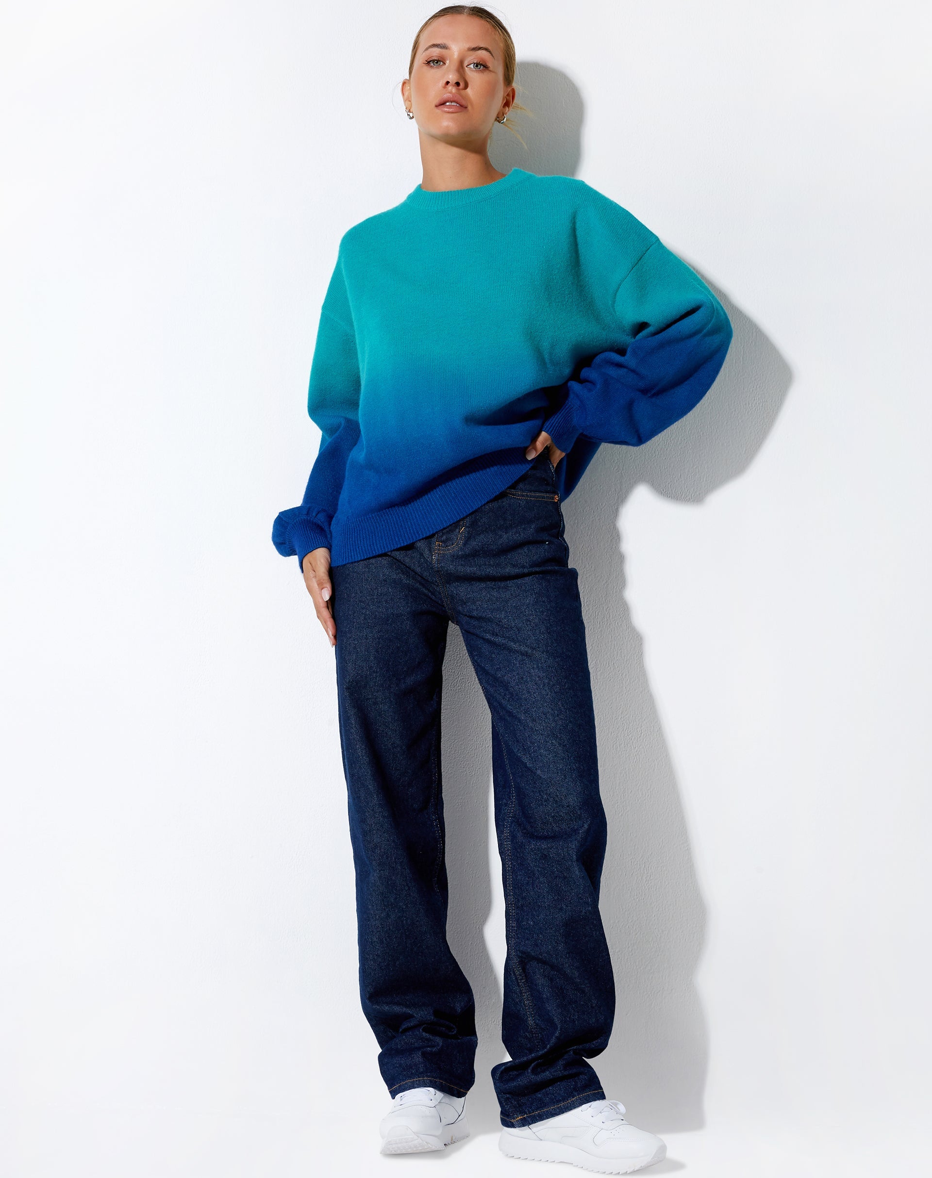 imagen de Akari Jumper en azul degradado