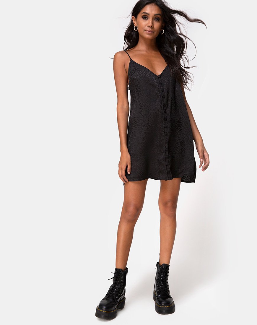 Imagen del vestido Akina de satén negro Chita