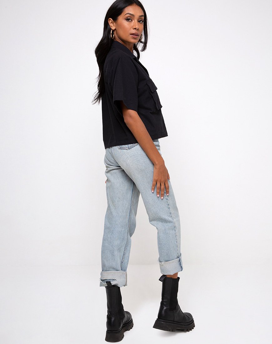 Imagen de la camiseta Alka Ultility en negro