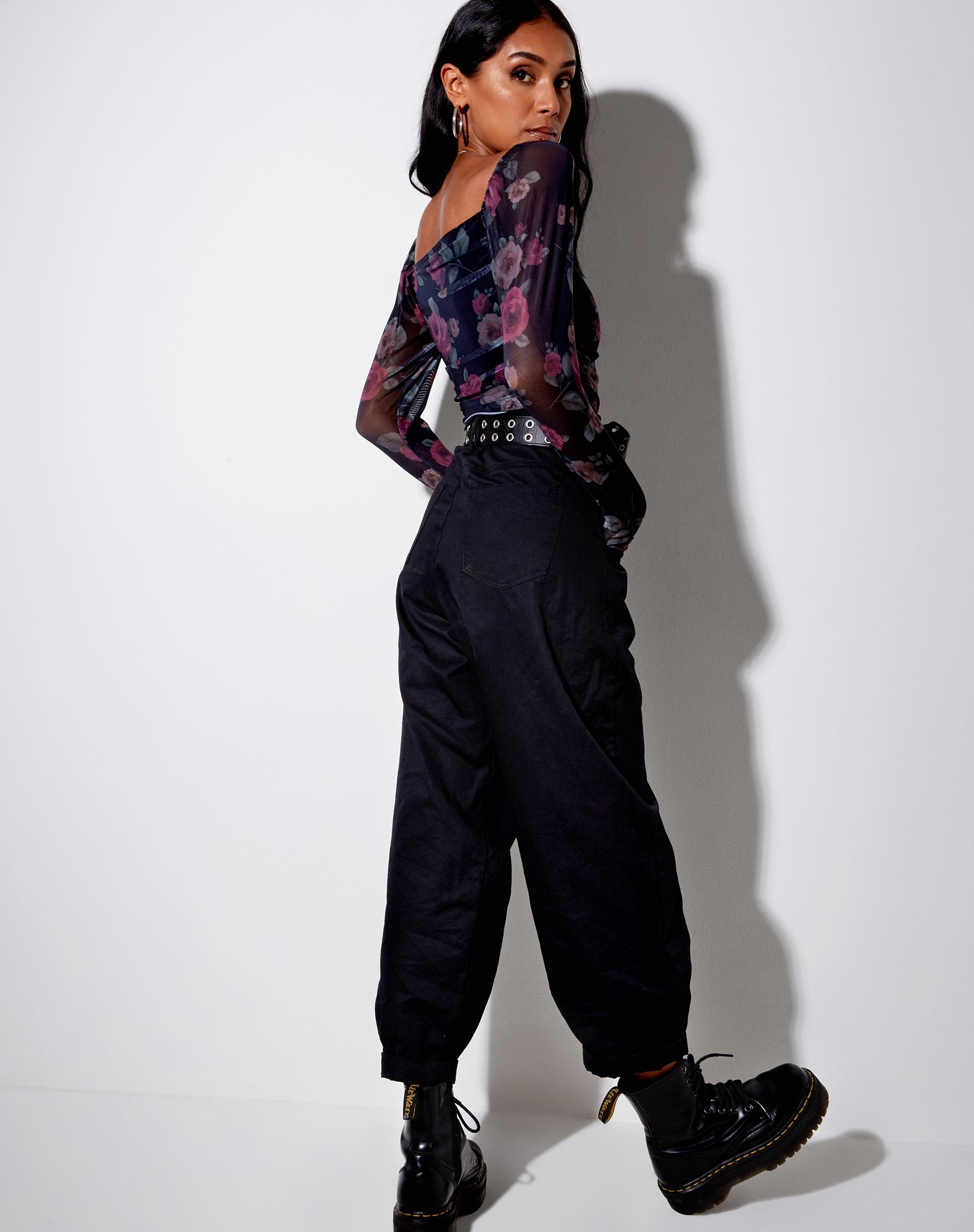 Imagen de Amara Crop Top en Gothic Rose