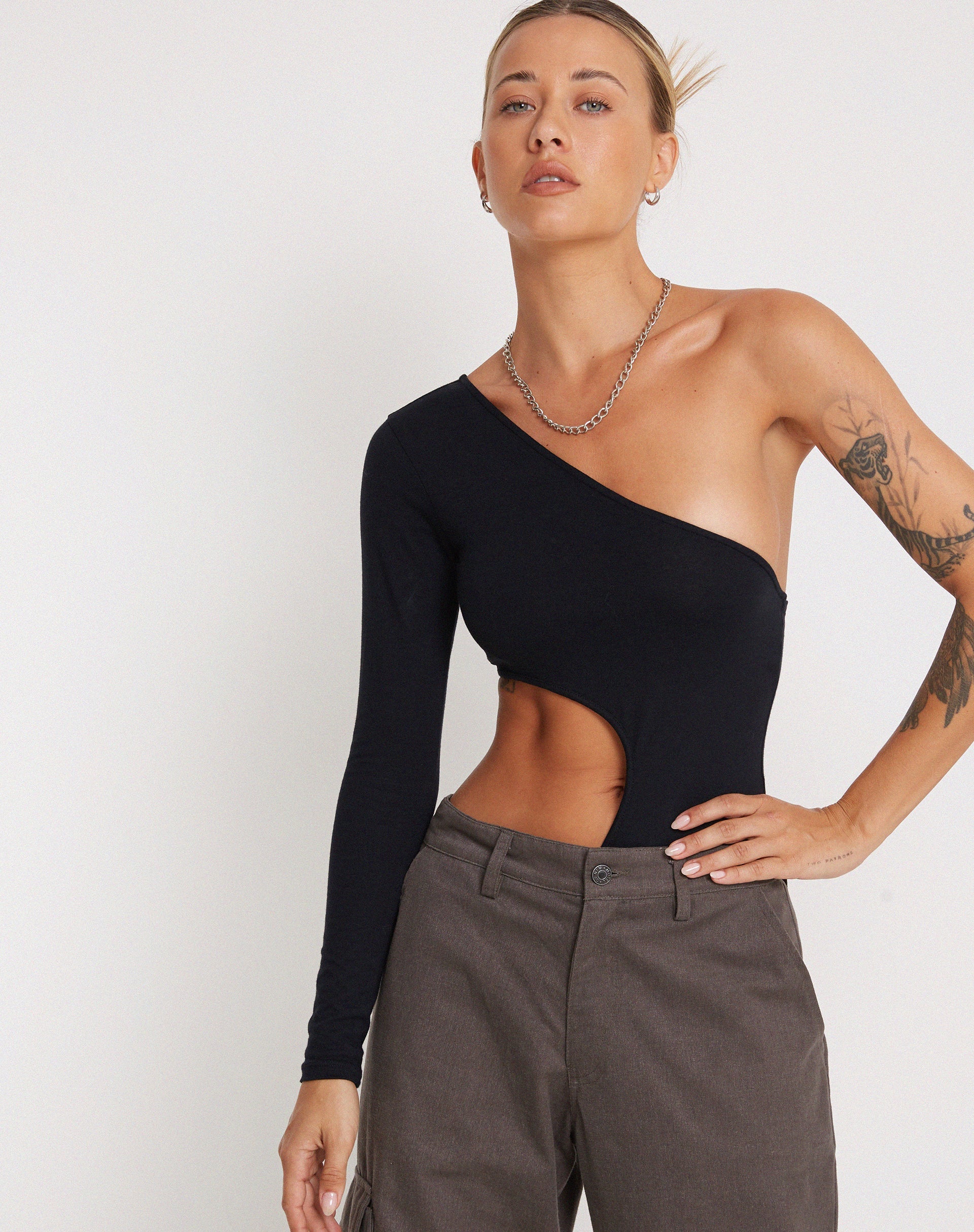imagen del body Ann en negro