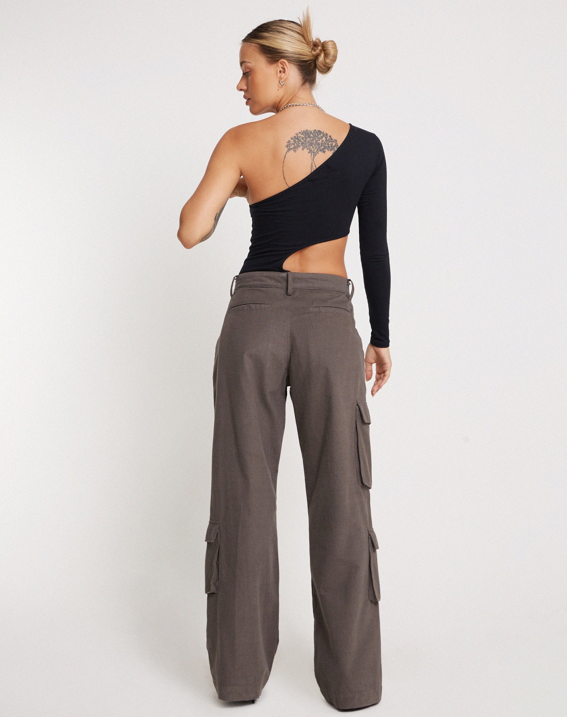imagen del body Ann en negro