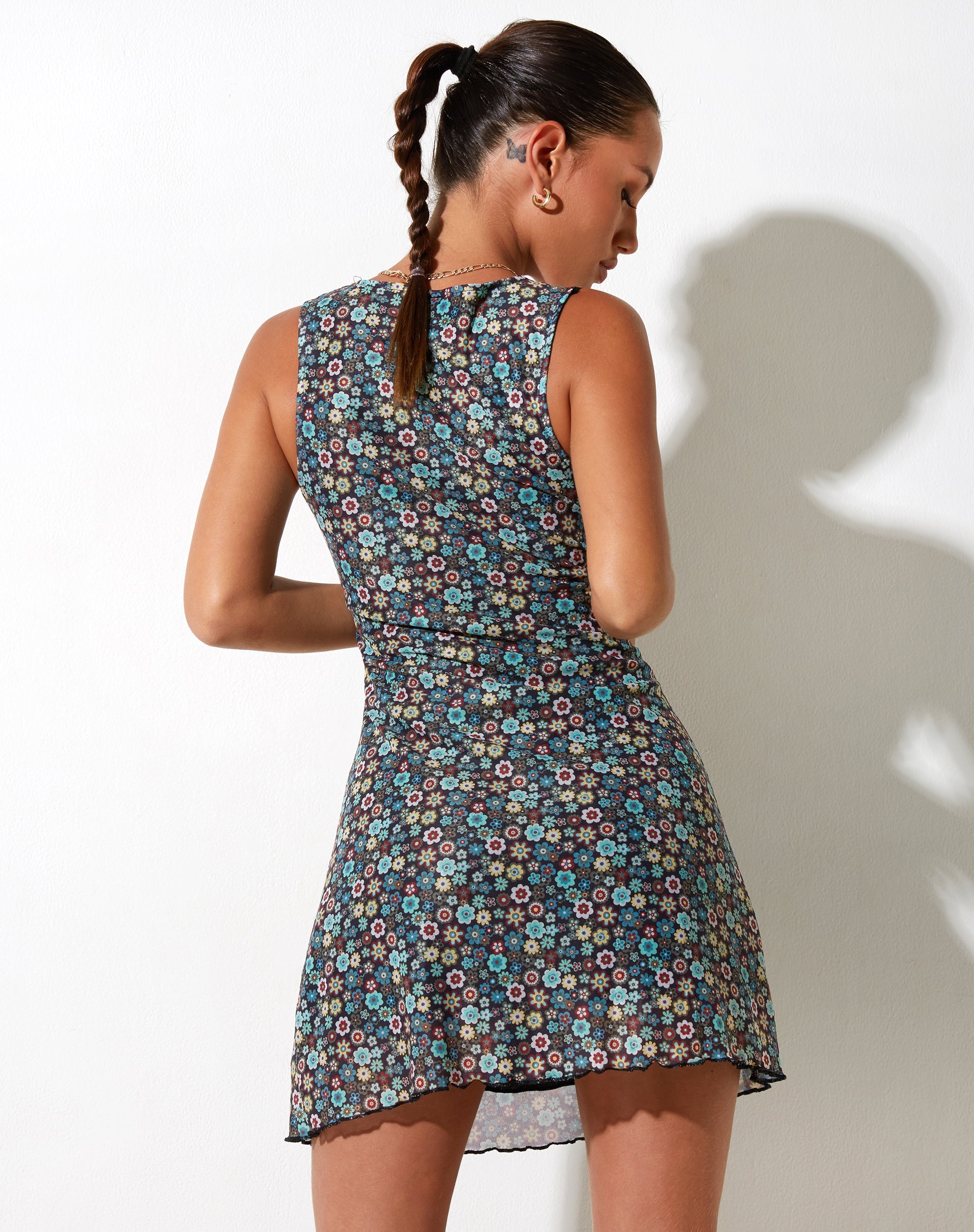imagen de Avalie Mini Dress in Folk Floral