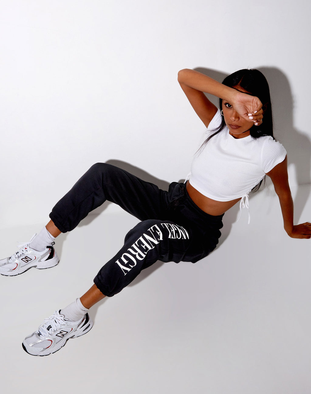 Basta Jogger en negro 'Angel Energy
