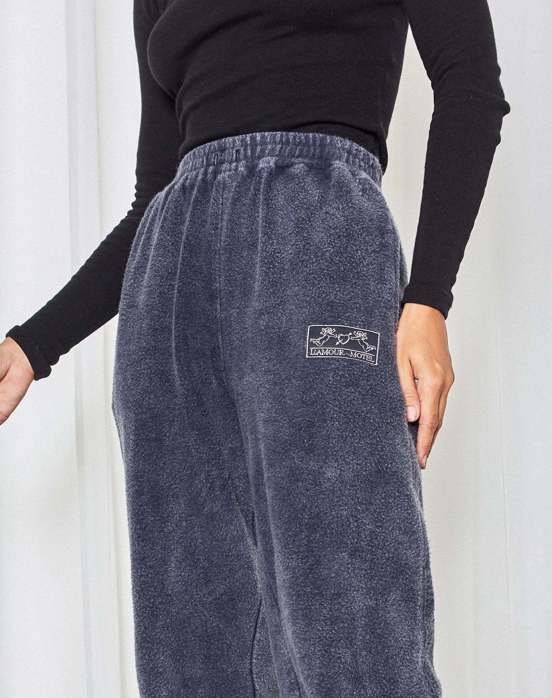 Imagen de Basta Jogger en Black Wash Cherub LAmour Label Embro