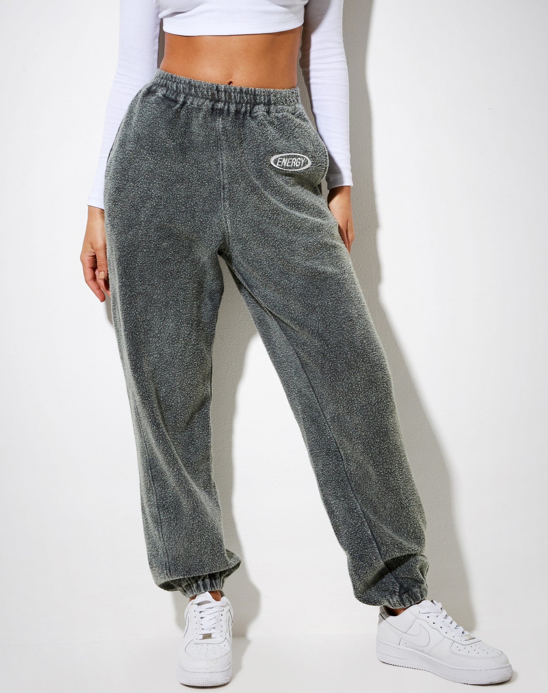 Imagen de Basta Jogger en gris pizarra Energy Embro