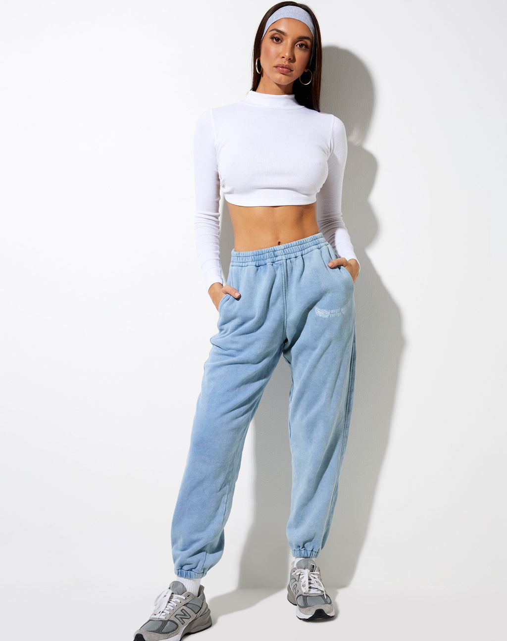 Jogger Basta en azul lavado 'Angel Energy' Wings