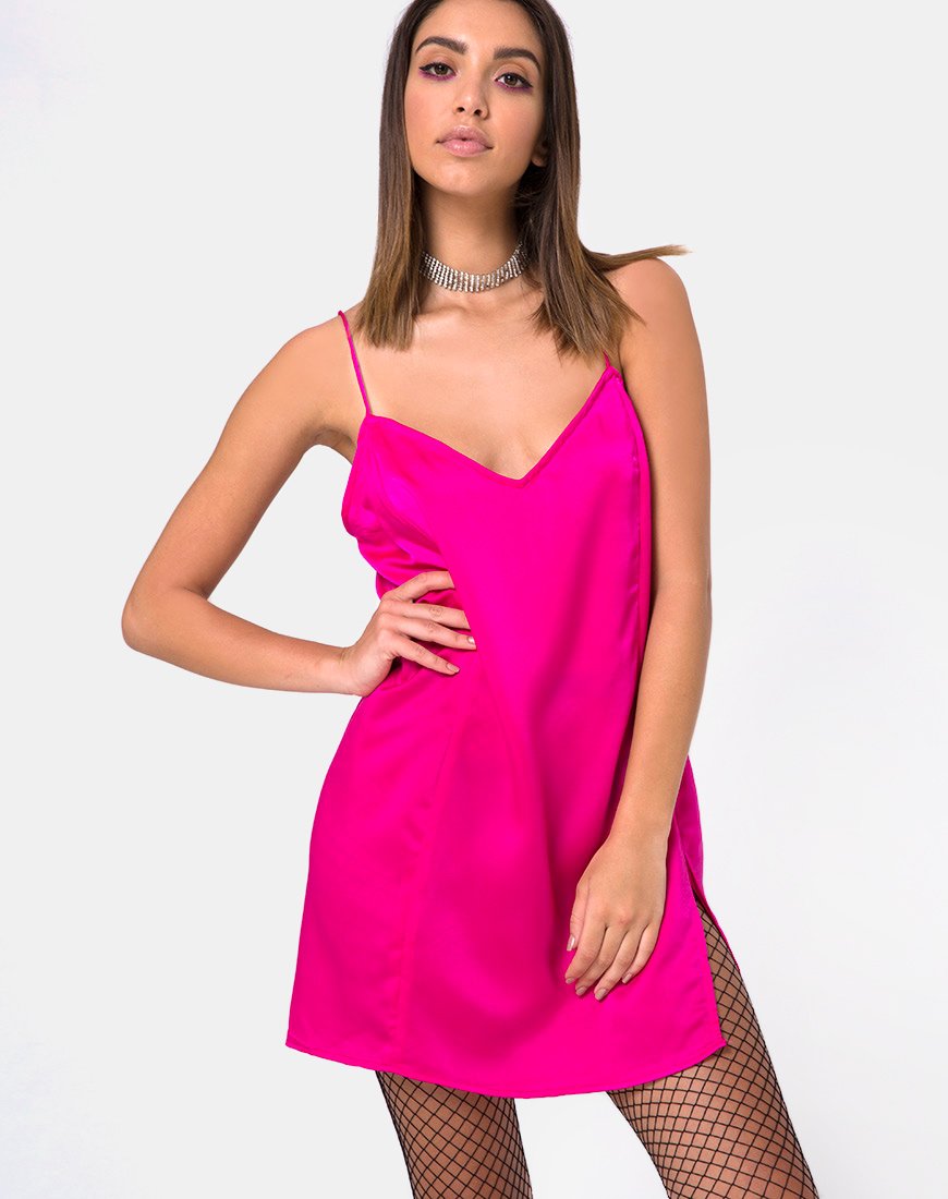 Imagen de Batista Slip Dress en satén rosa fucsia