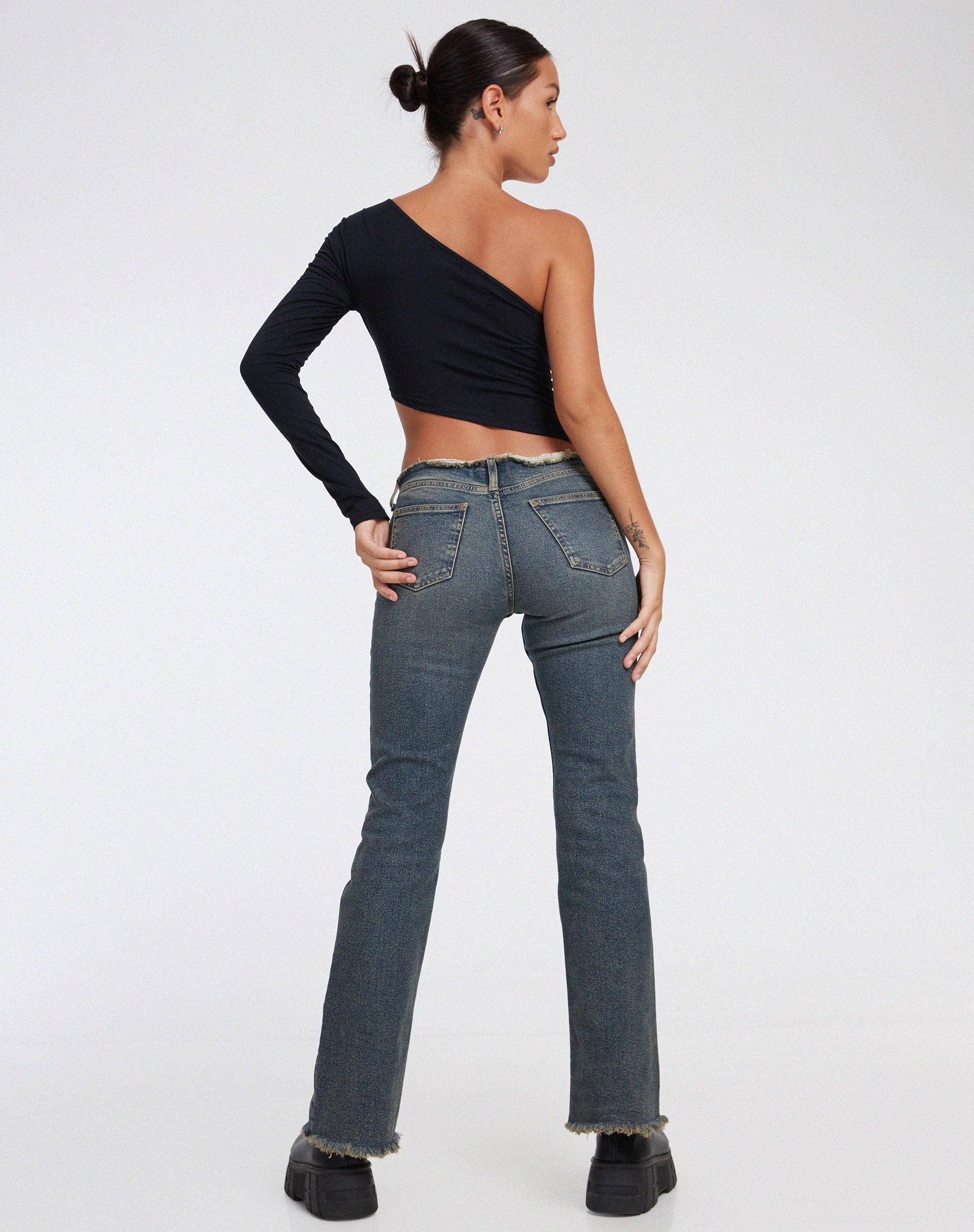 imagen de Baylee Crop Top en Lycra Negro