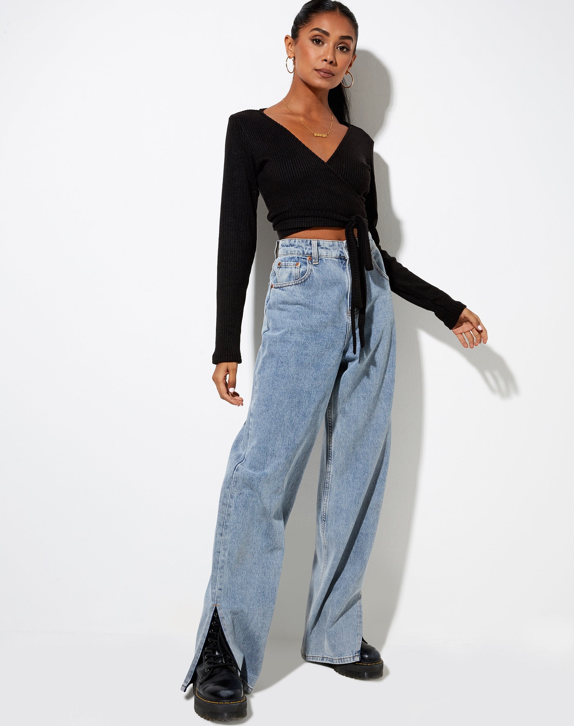 Imagen de Bianca Wrap Top de canalé Negro