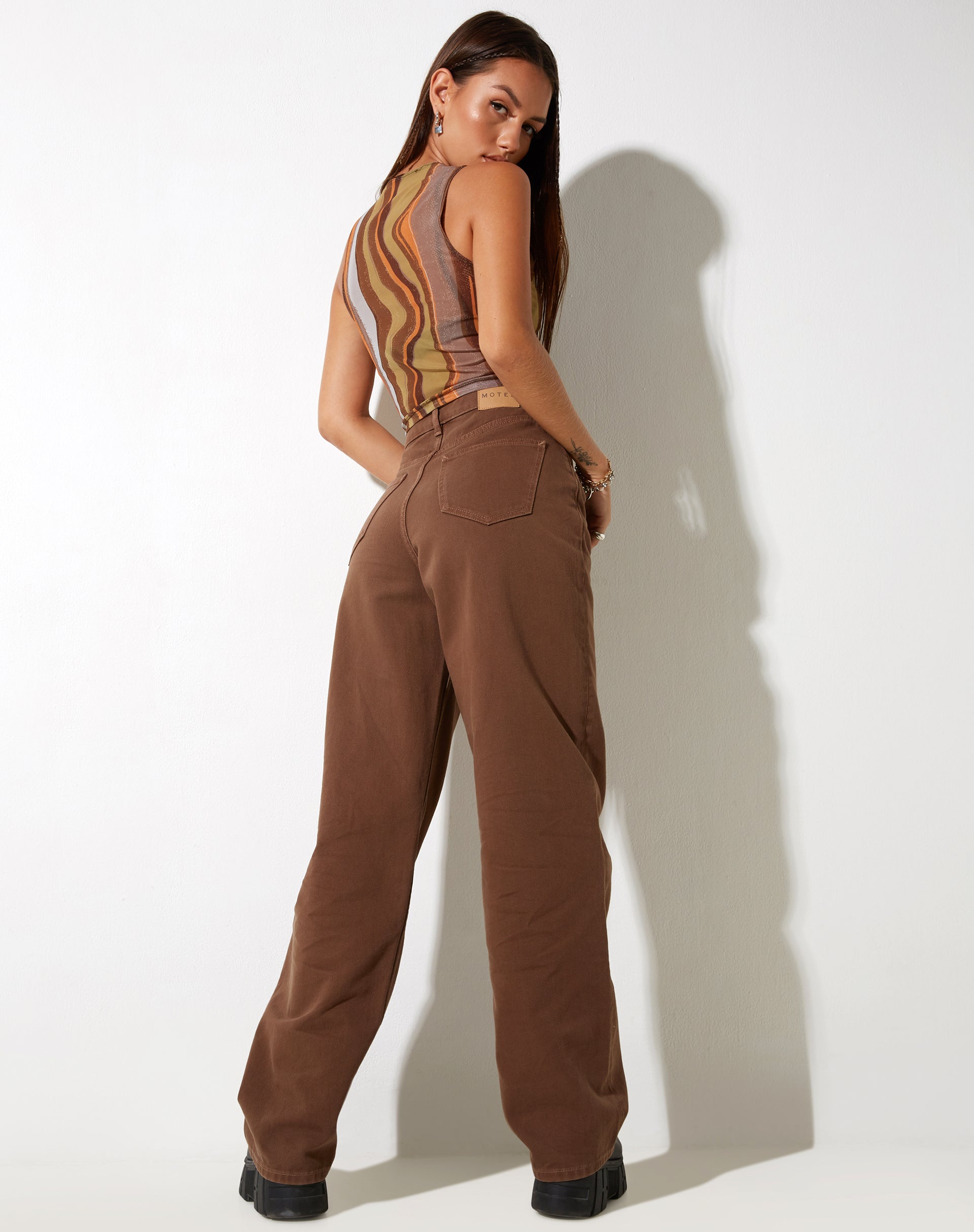 Imagen de MOTEL X IRIS Birka Vest Top en degradado terroso