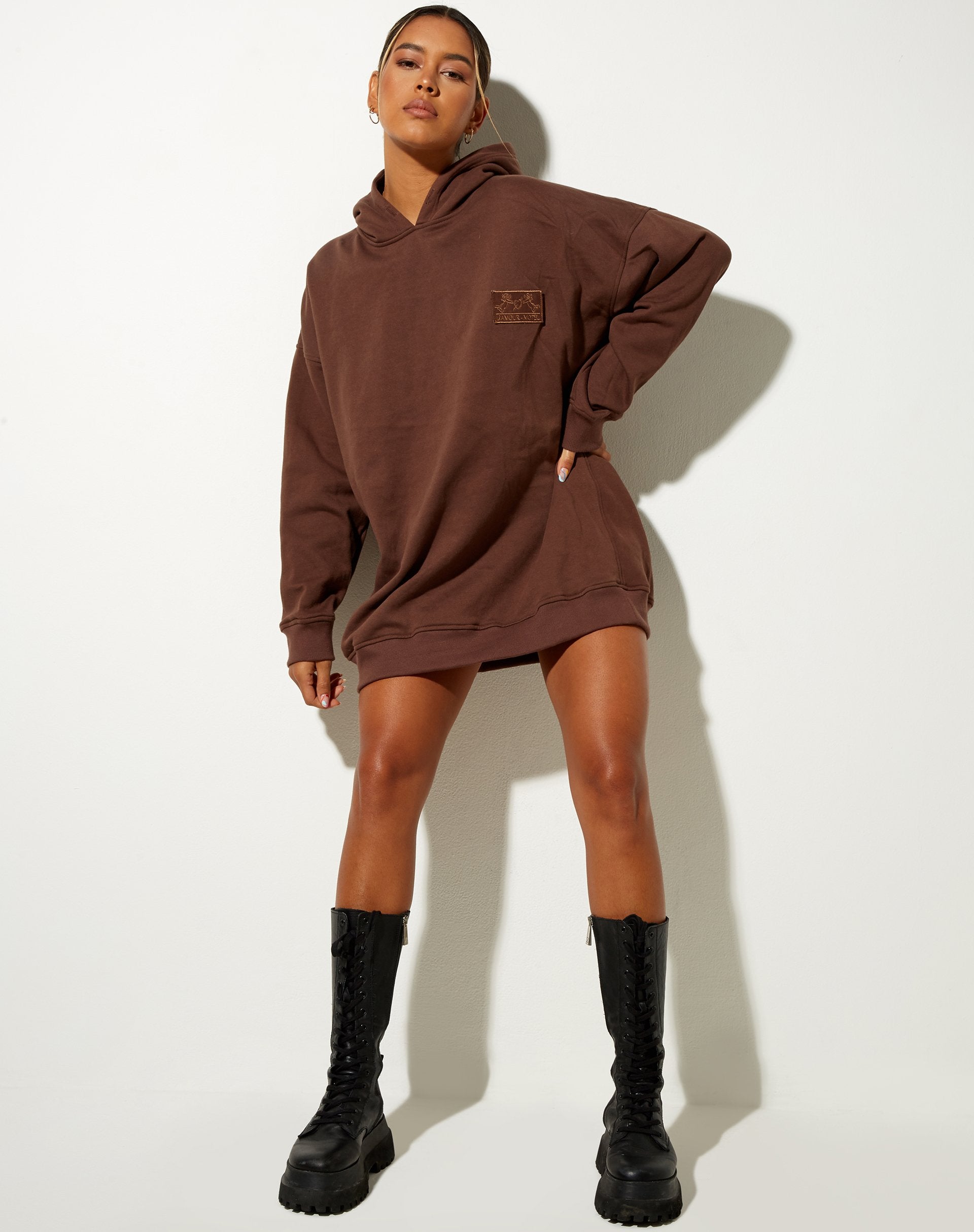 Imagen de Bren Hoodie in Deep Mahogany Cherub LAmour Label Embro