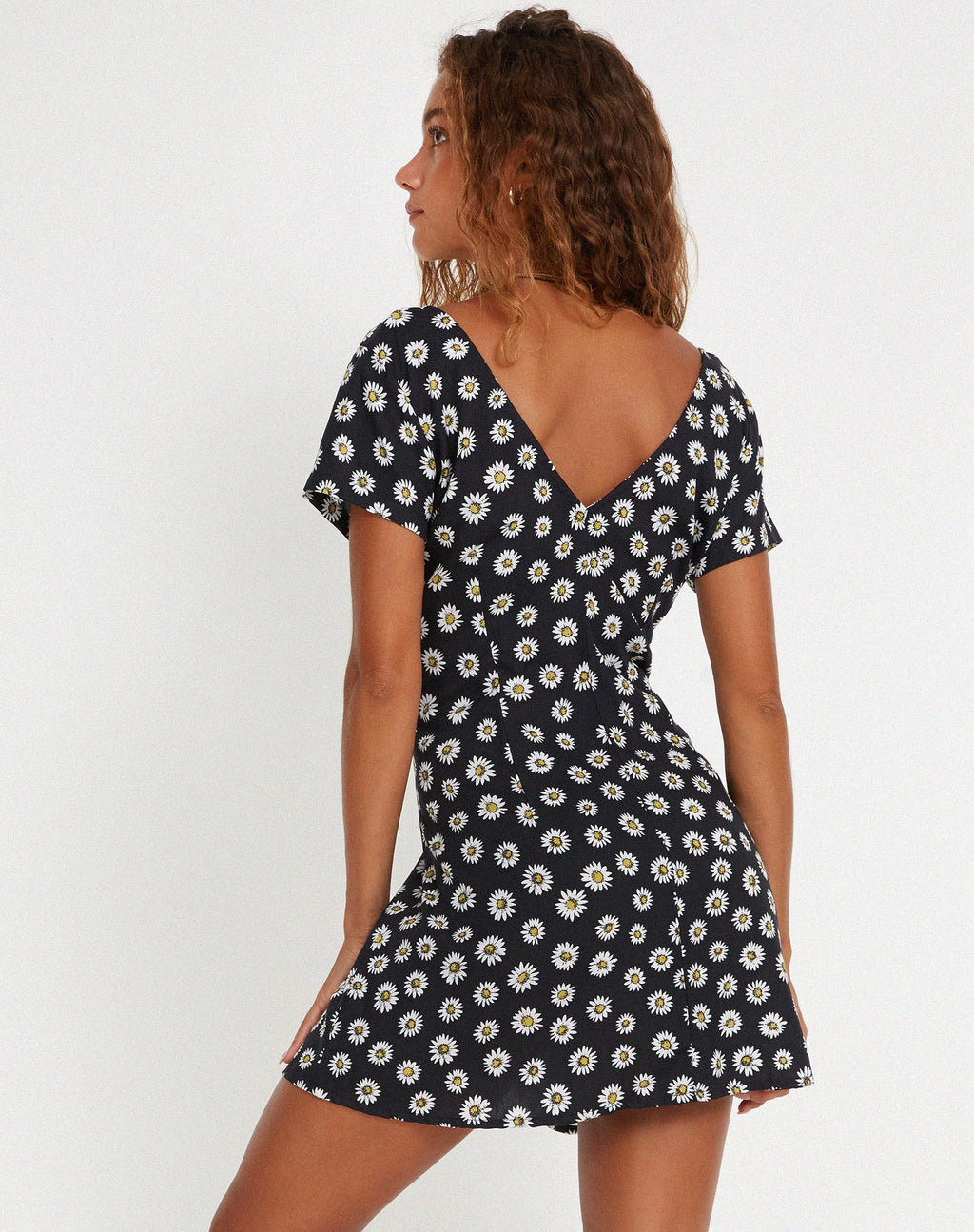 Mini Vestido Calliope en Grunge Daisy Negro