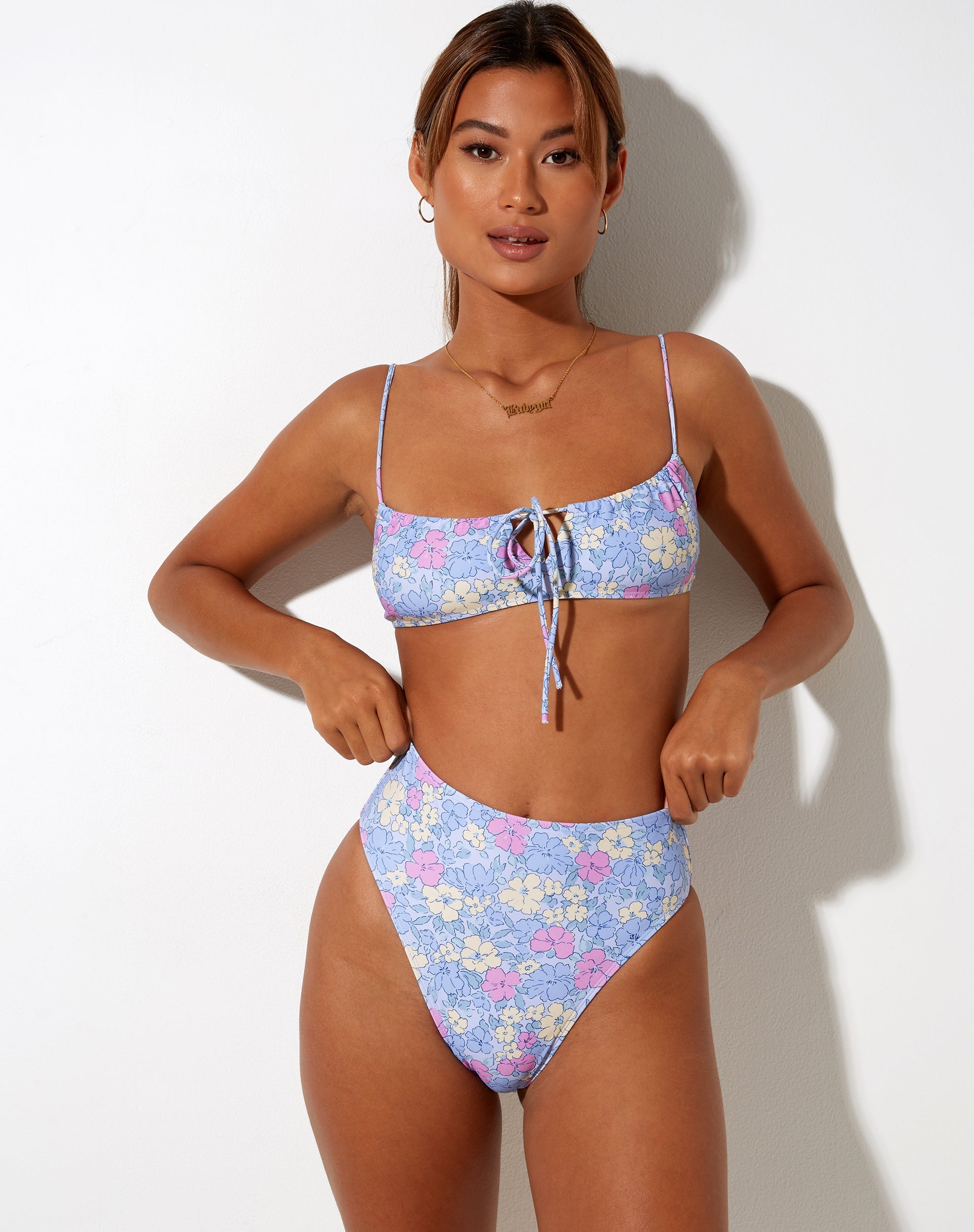 Imagen de CARMESON BIKINI BOTTOM WASHED OUT PASTEL FLORAL