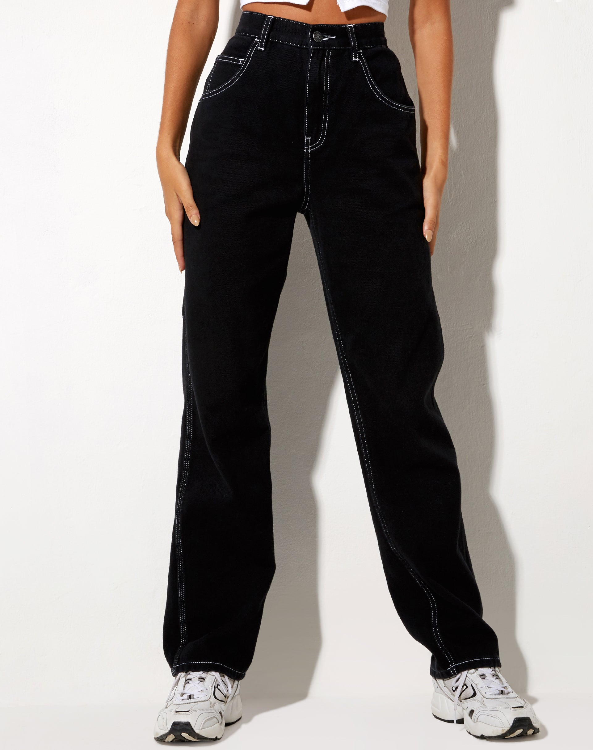 Imagen de Carpenter Jeans en negro