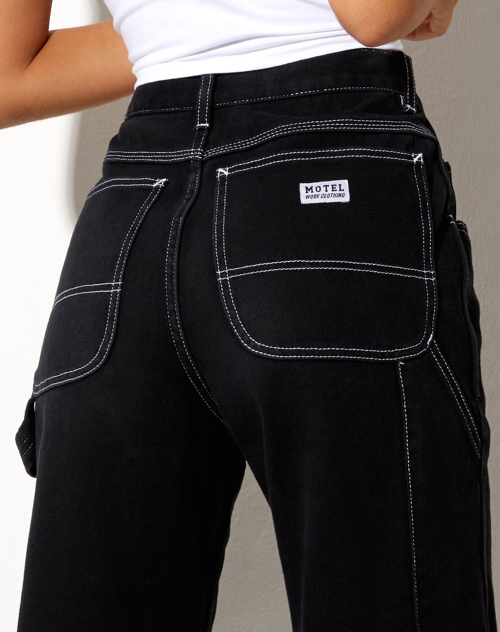 Imagen de Carpenter Jeans en negro