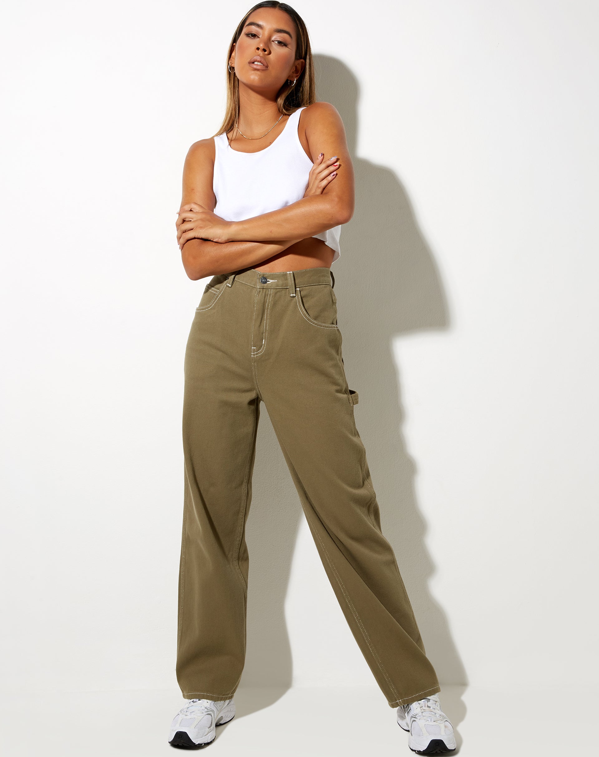 Imagen de Carpenter Parallel Jeans en color caqui