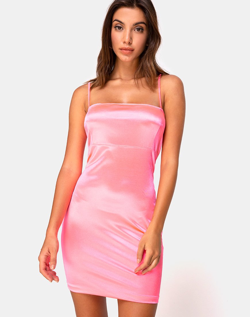 Vestido Cecile en rosa neón
