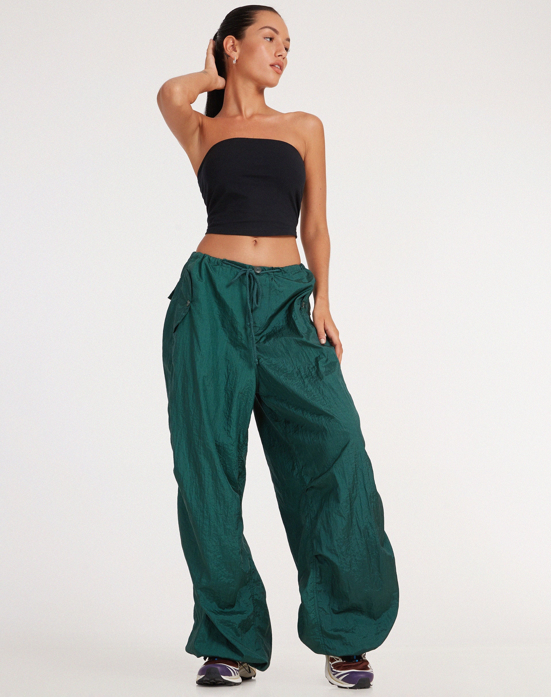 imagen de Chute Trouser en Bottle Green