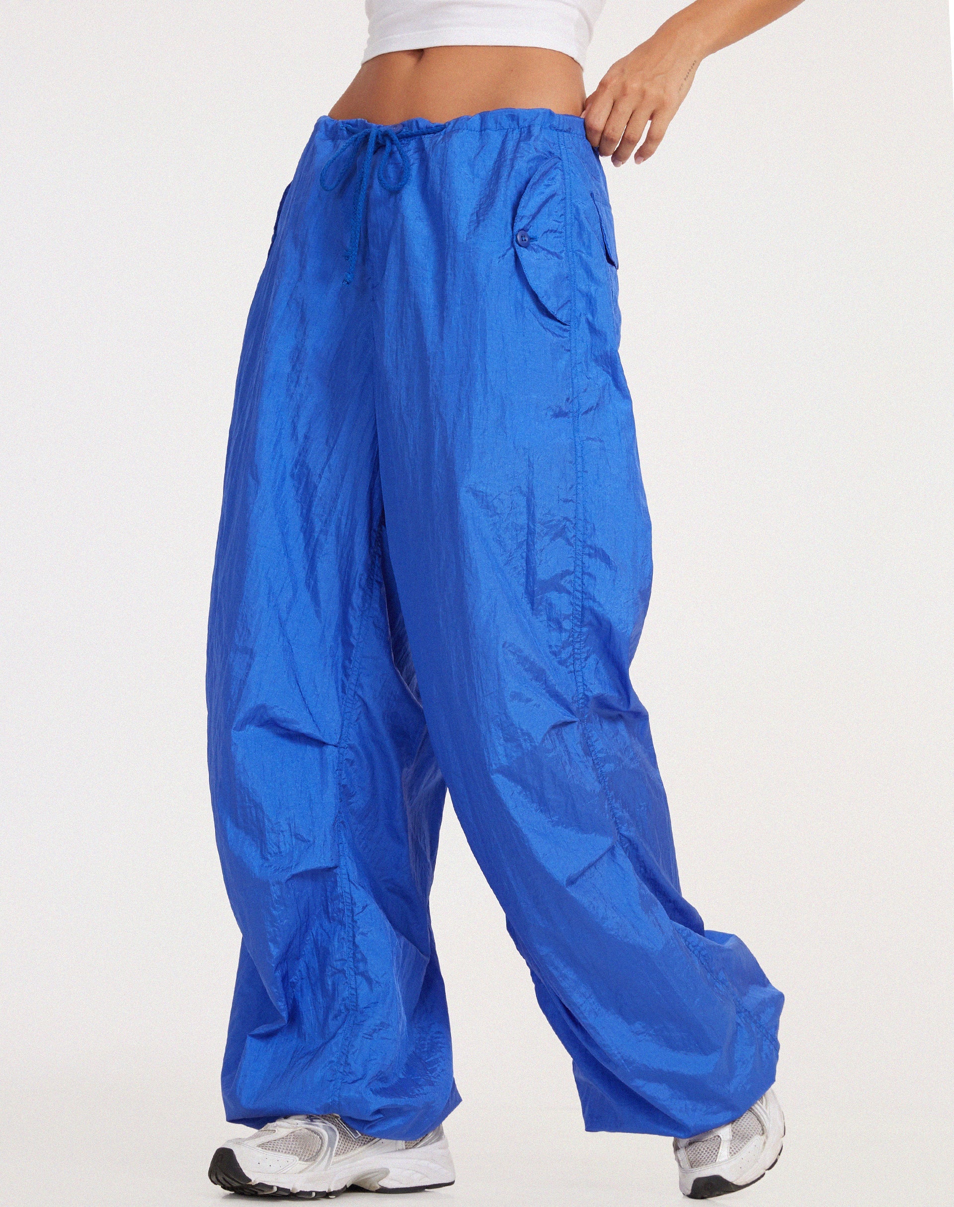 imagen de Chute Trouser en azul cobalto