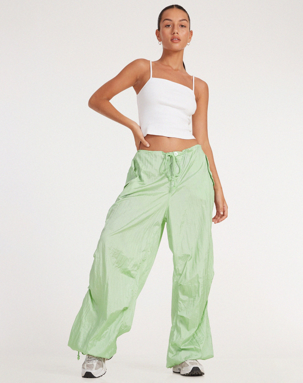Pantalón Chute en Parachute Sage