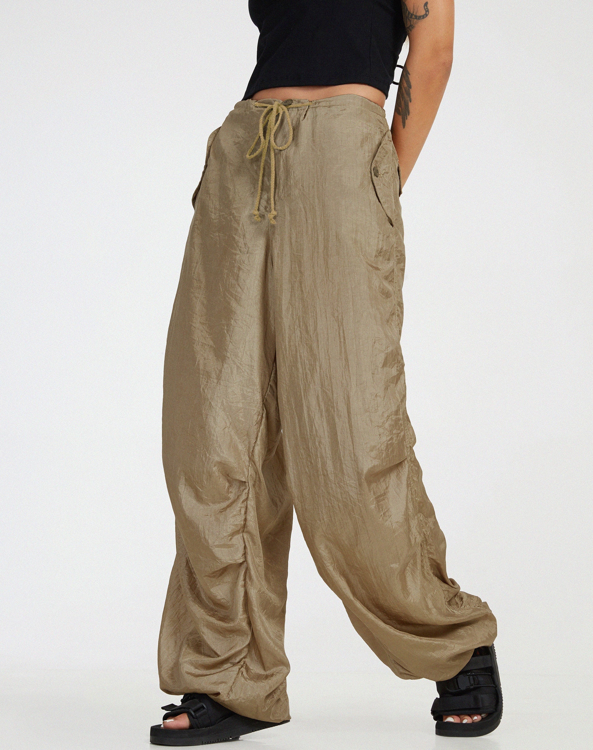 imagen de Chute Trouser en Parachute Tortilla