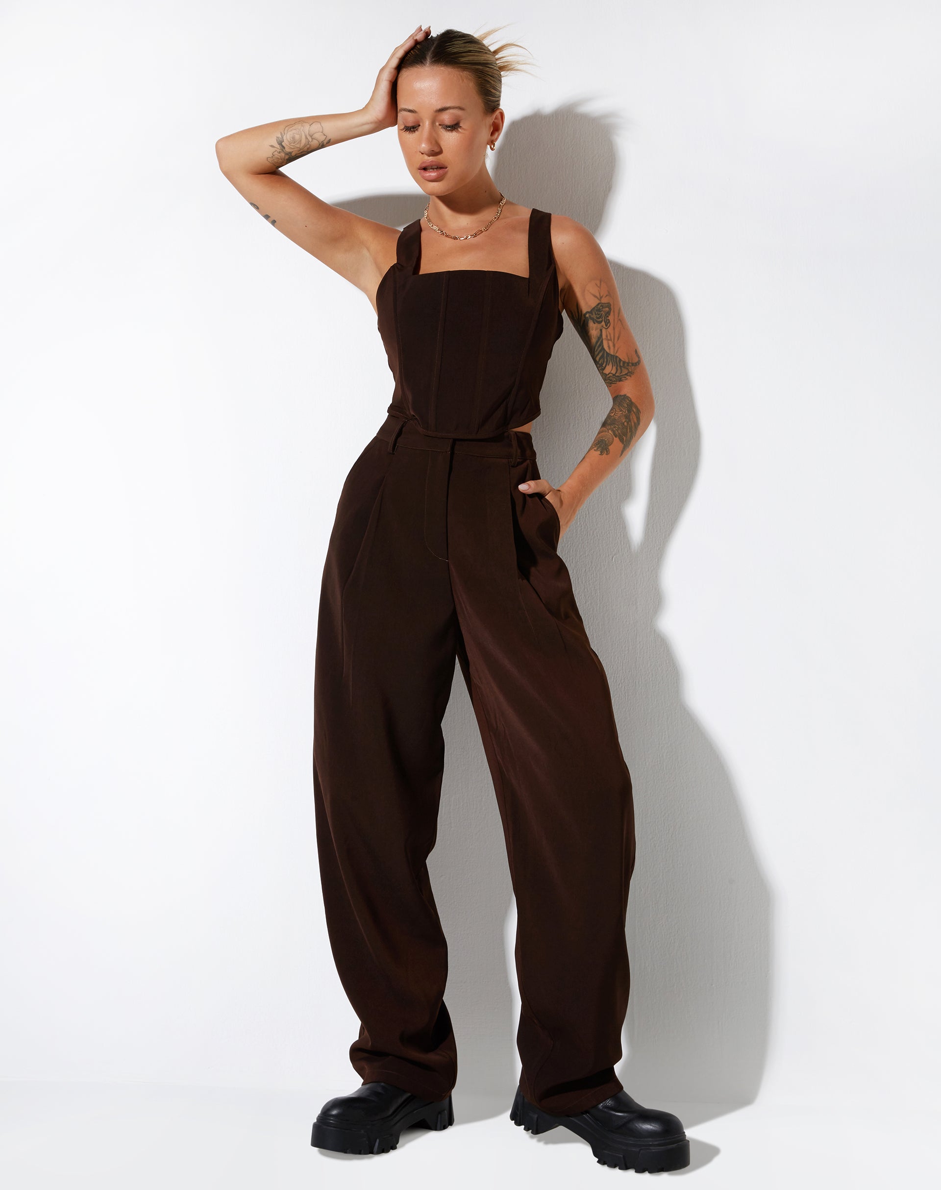 IMAGEN DE Kicy Top en Tailoring Chocolate negro