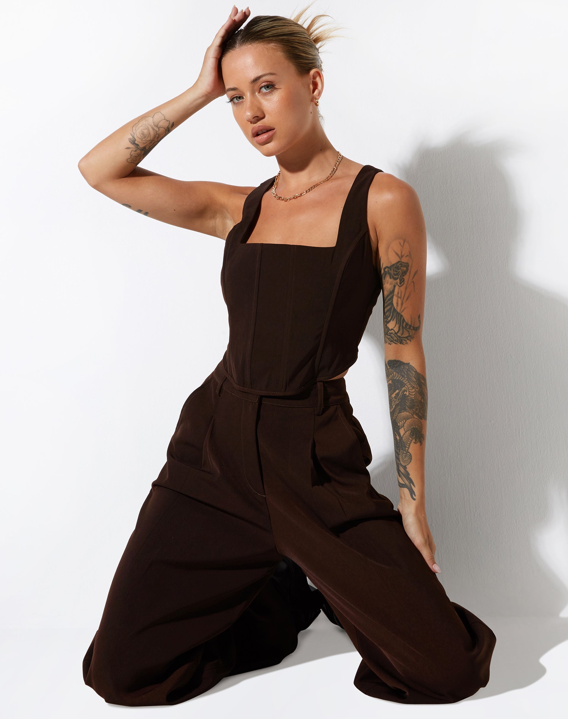 IMAGEN DE Kicy Top en Tailoring Chocolate negro