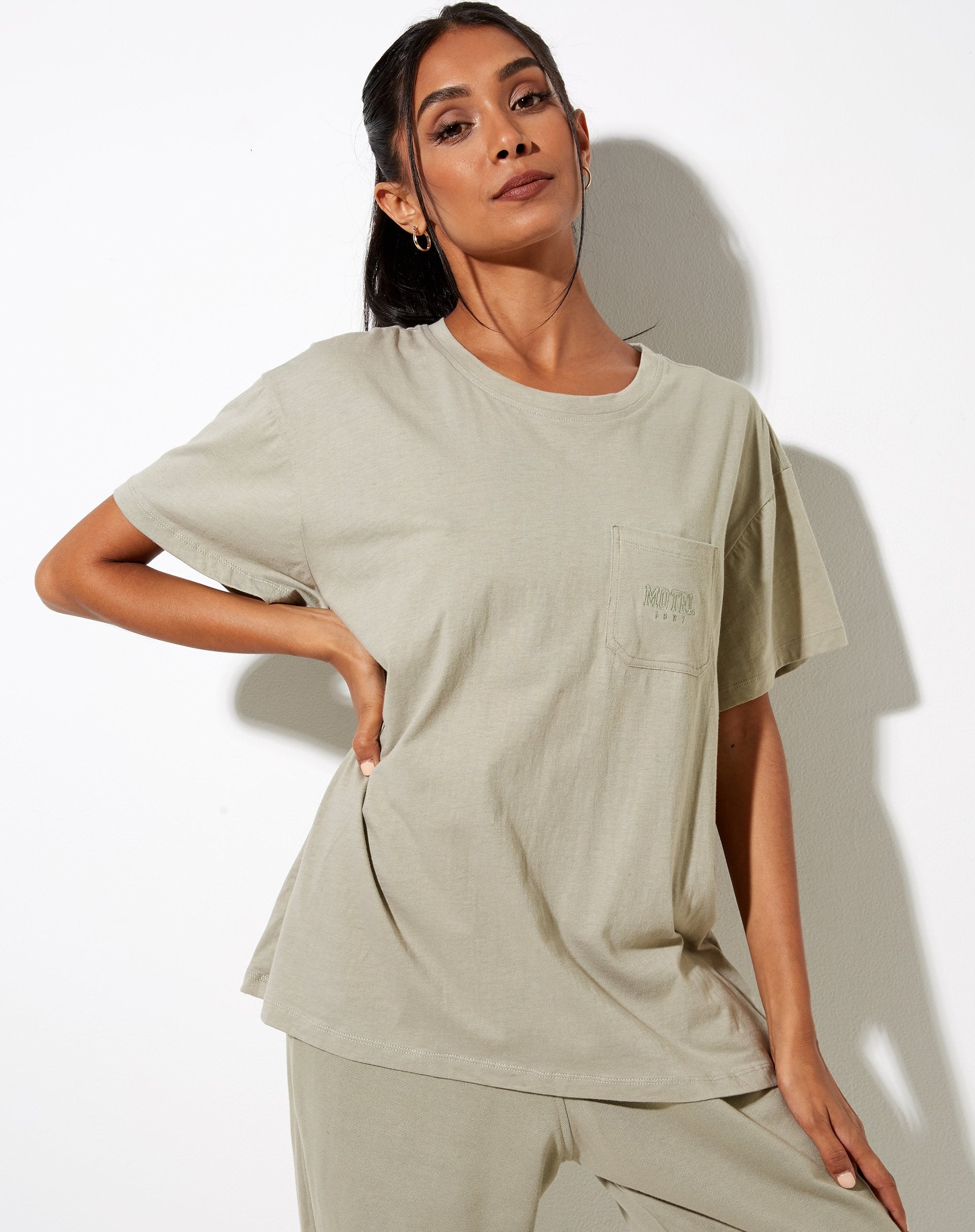 Imagen de Cloete Tee in London Fog Motel 1997 Embro