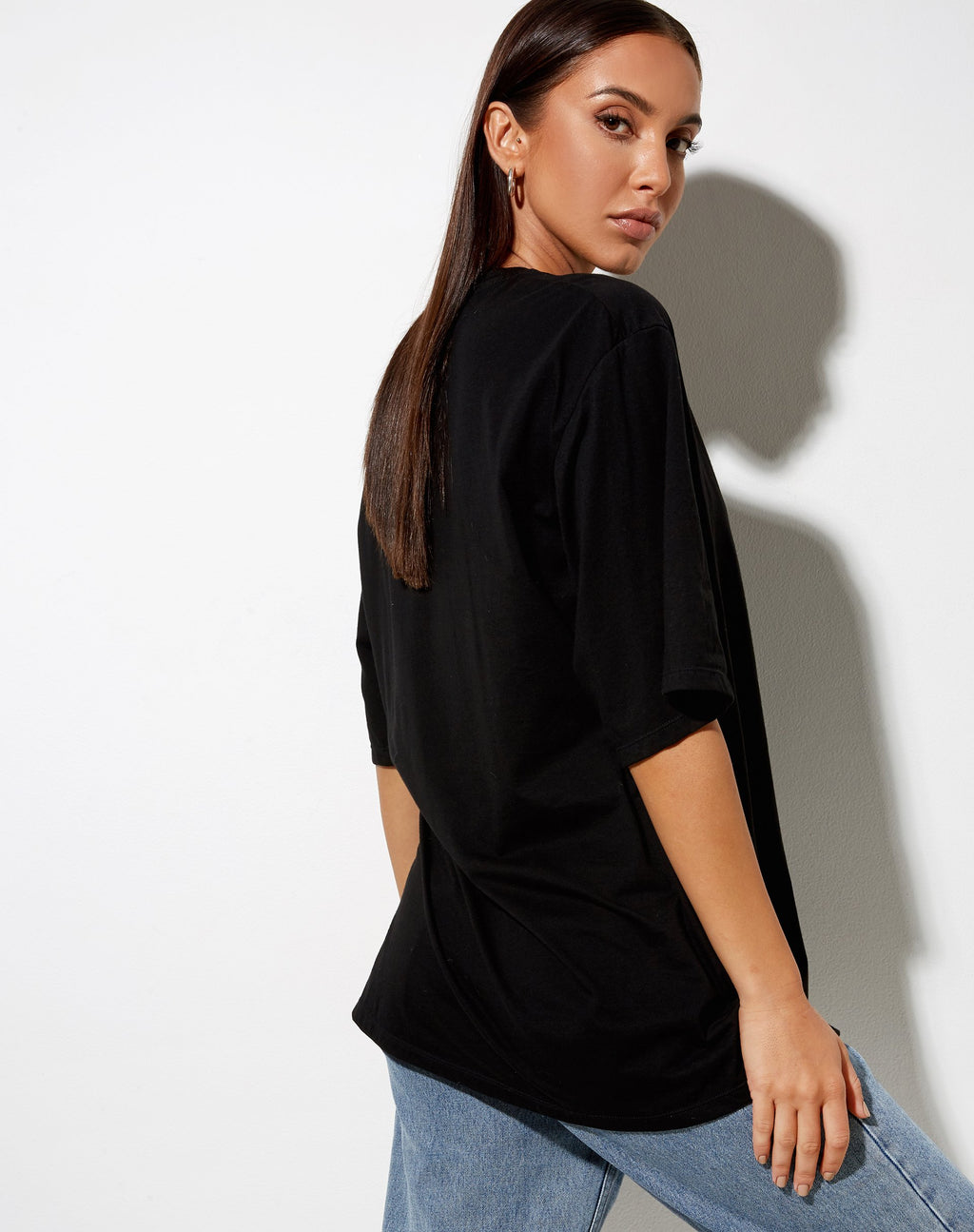 Camiseta Cocoon en negro Angelo Label Embro