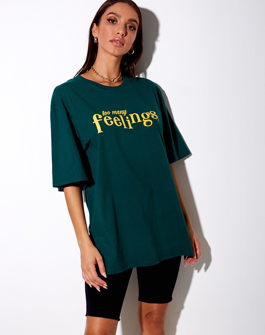 Camiseta Cocoon en verde botella "Too Many Feelings" (Demasiados sentimientos)