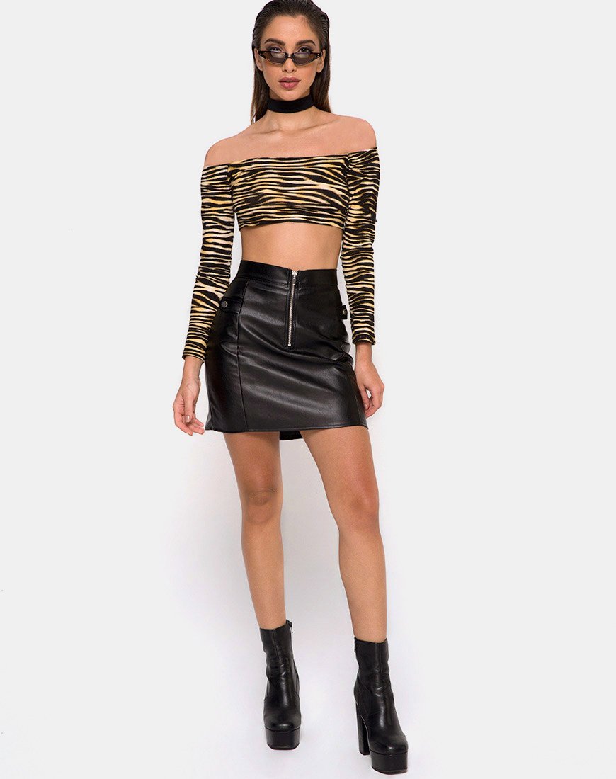 Imagen de Coga Off Shoulder Top in Zips Zebra Marrón