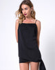 Imagen de Colaro Slip Dress en negro