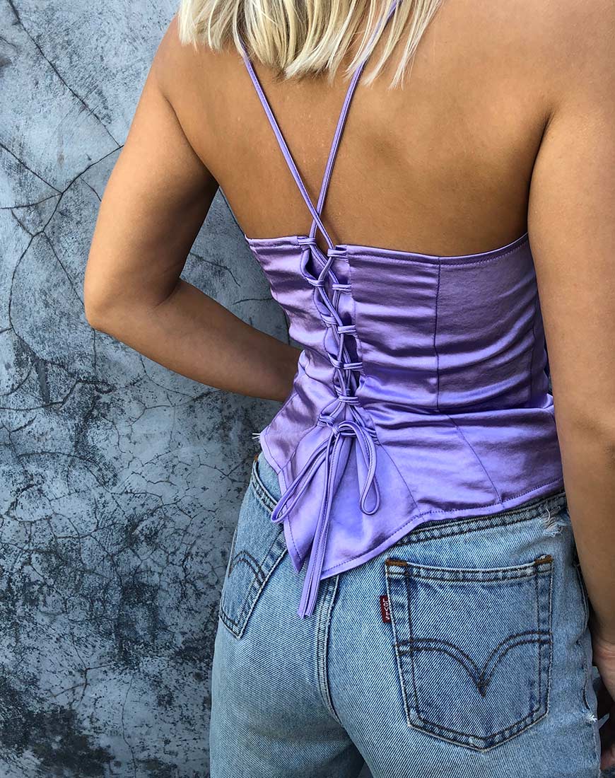 Imagen de Cosey Top en satén lila