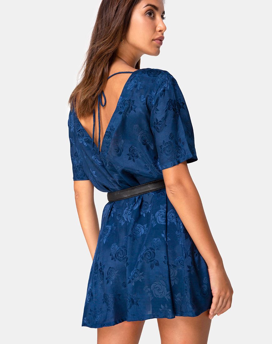 Vestido Crosena en satén rosa marino