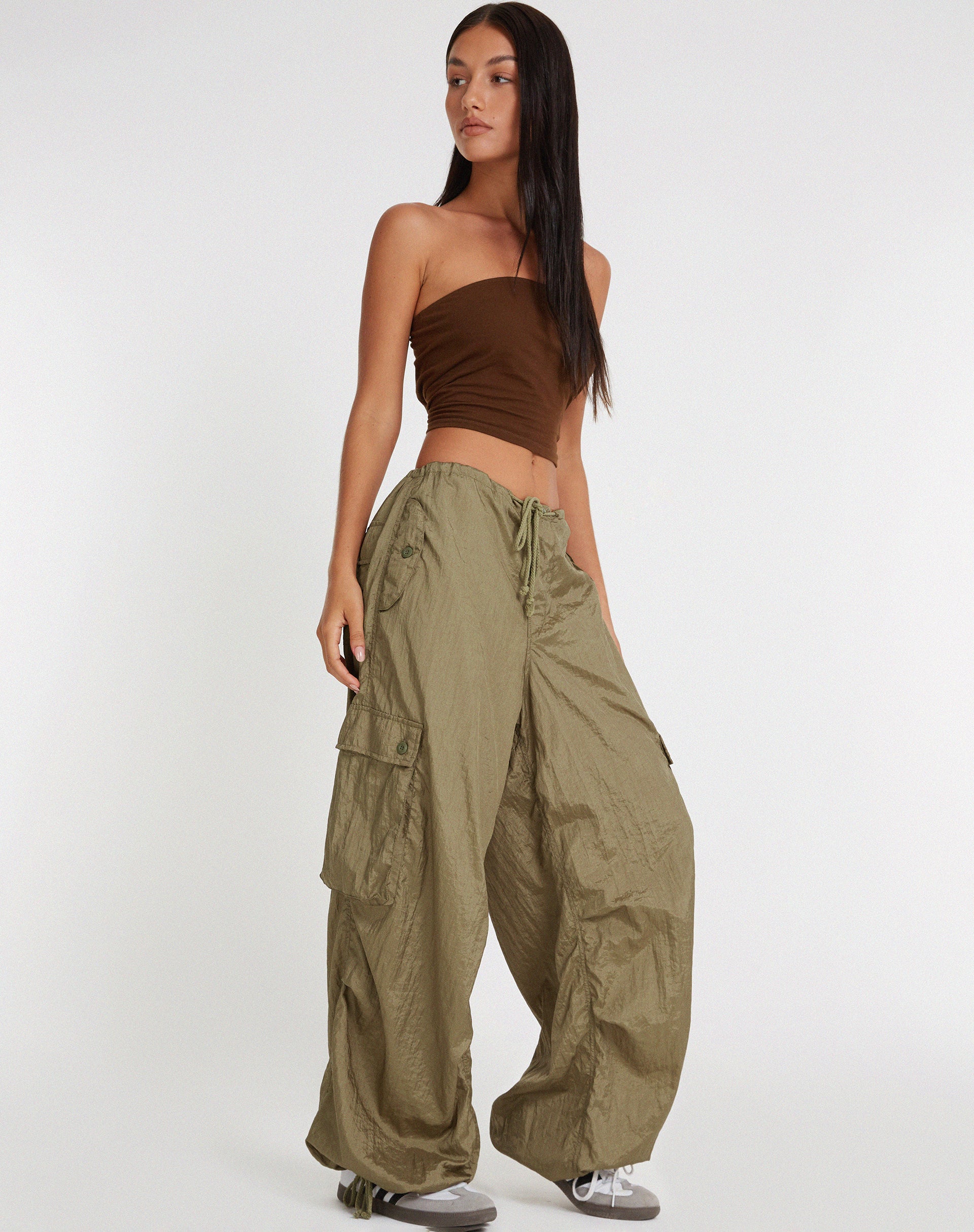 imagen de Cuties Pantalón de pata ancha en oro plateado