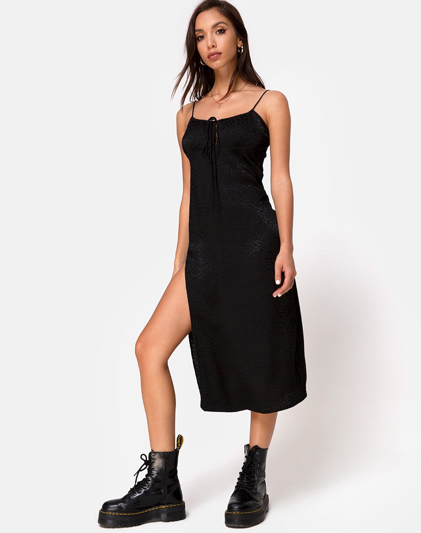 Imagen del vestido Midi Cypress de satén negro guepardo