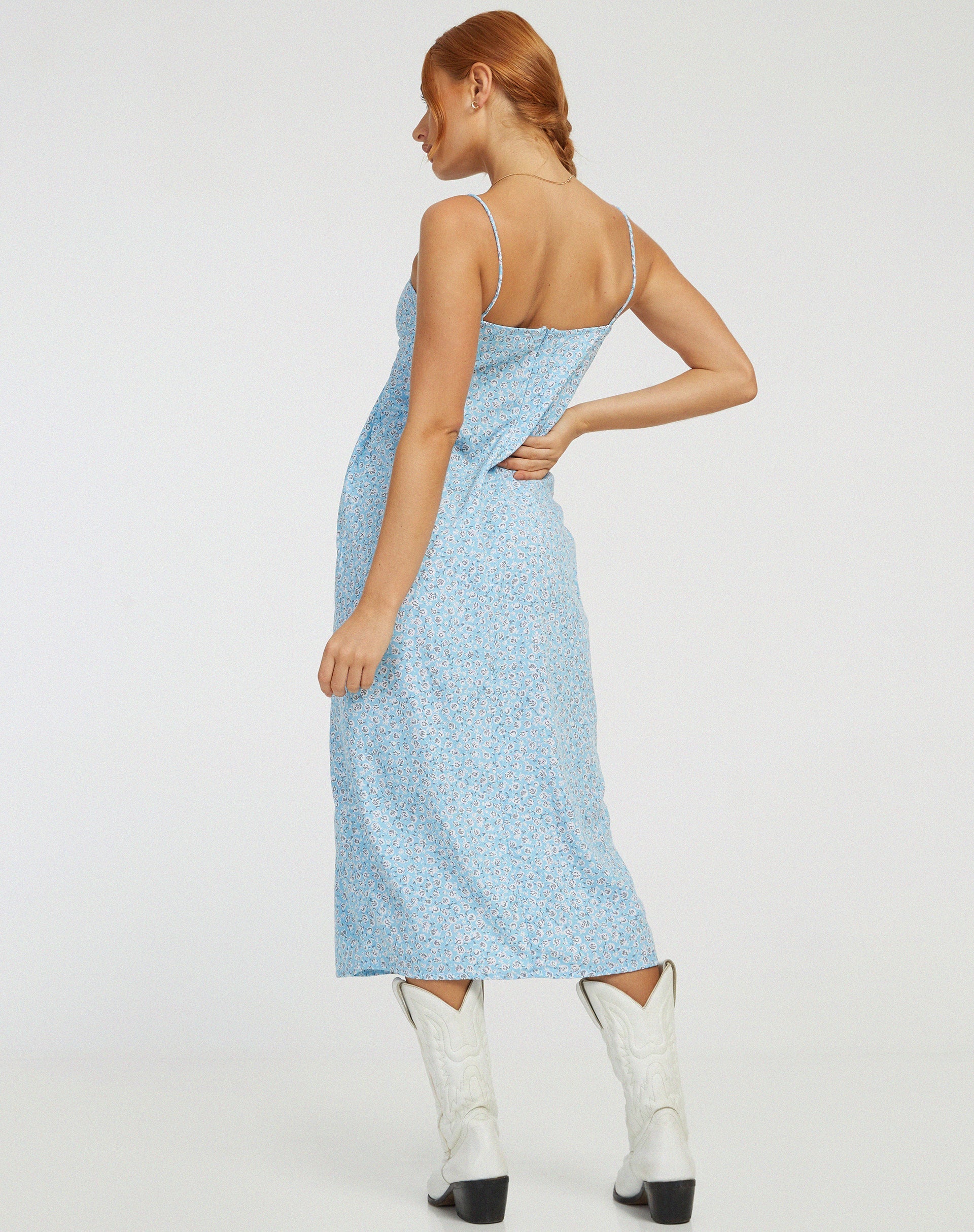 Imagen del vestido Cypress Midi Dress in Ditsy Rose Blue